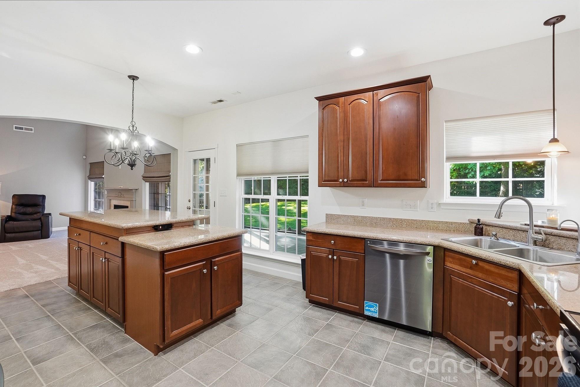 734 Lynnwood Farms Drive — Fort Mill