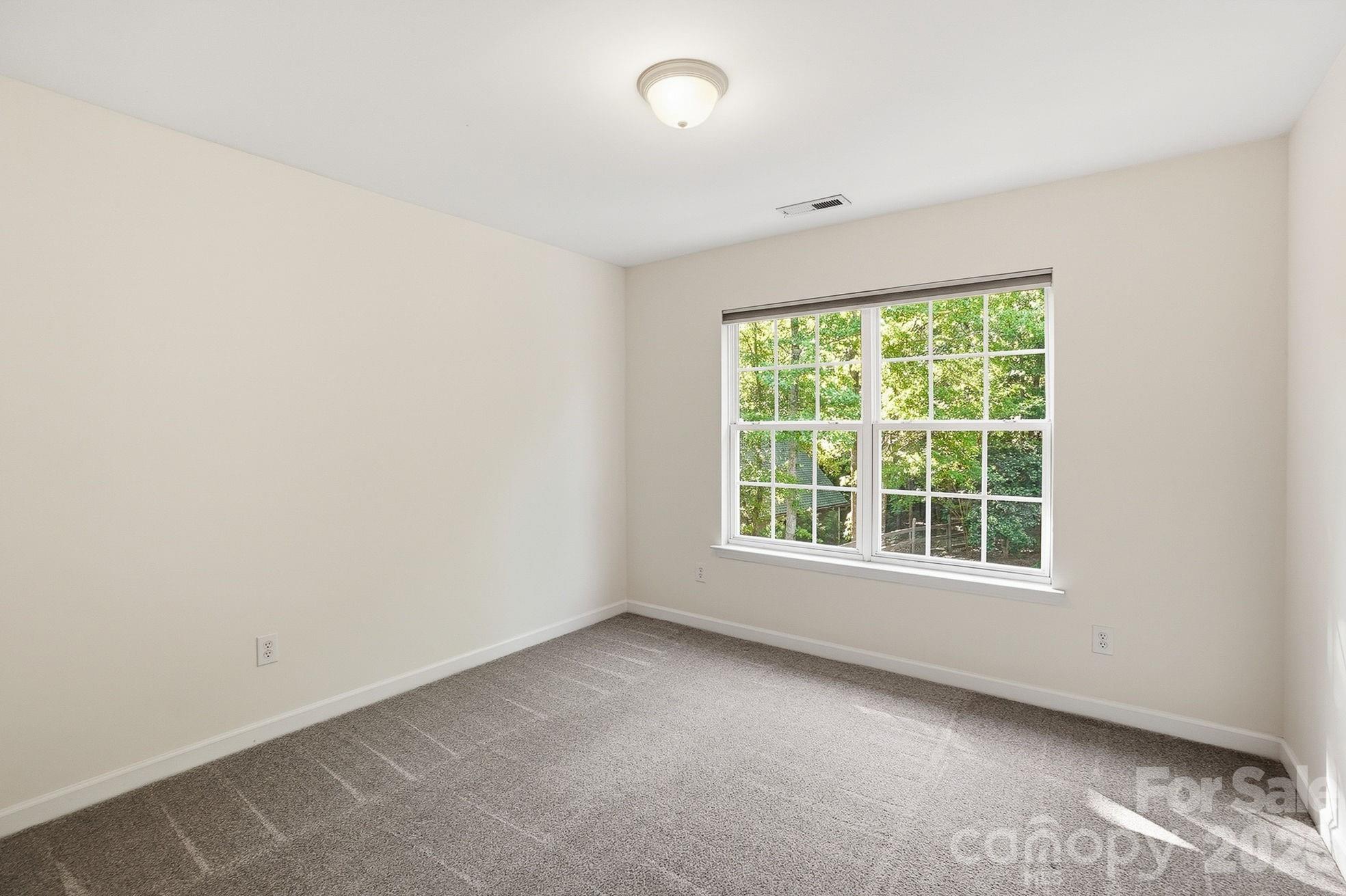 734 Lynnwood Farms Drive — Fort Mill