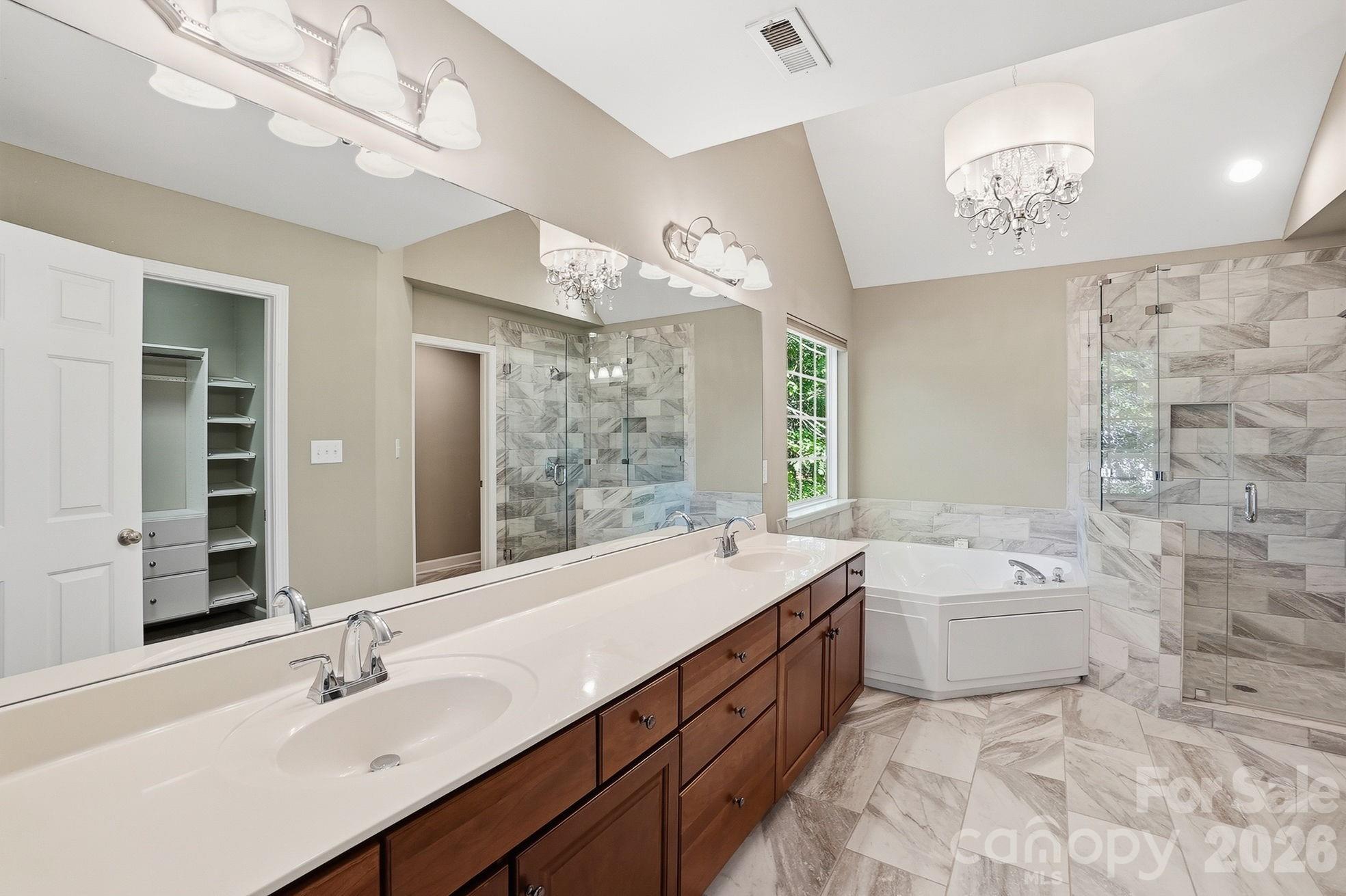 734 Lynnwood Farms Drive — Fort Mill