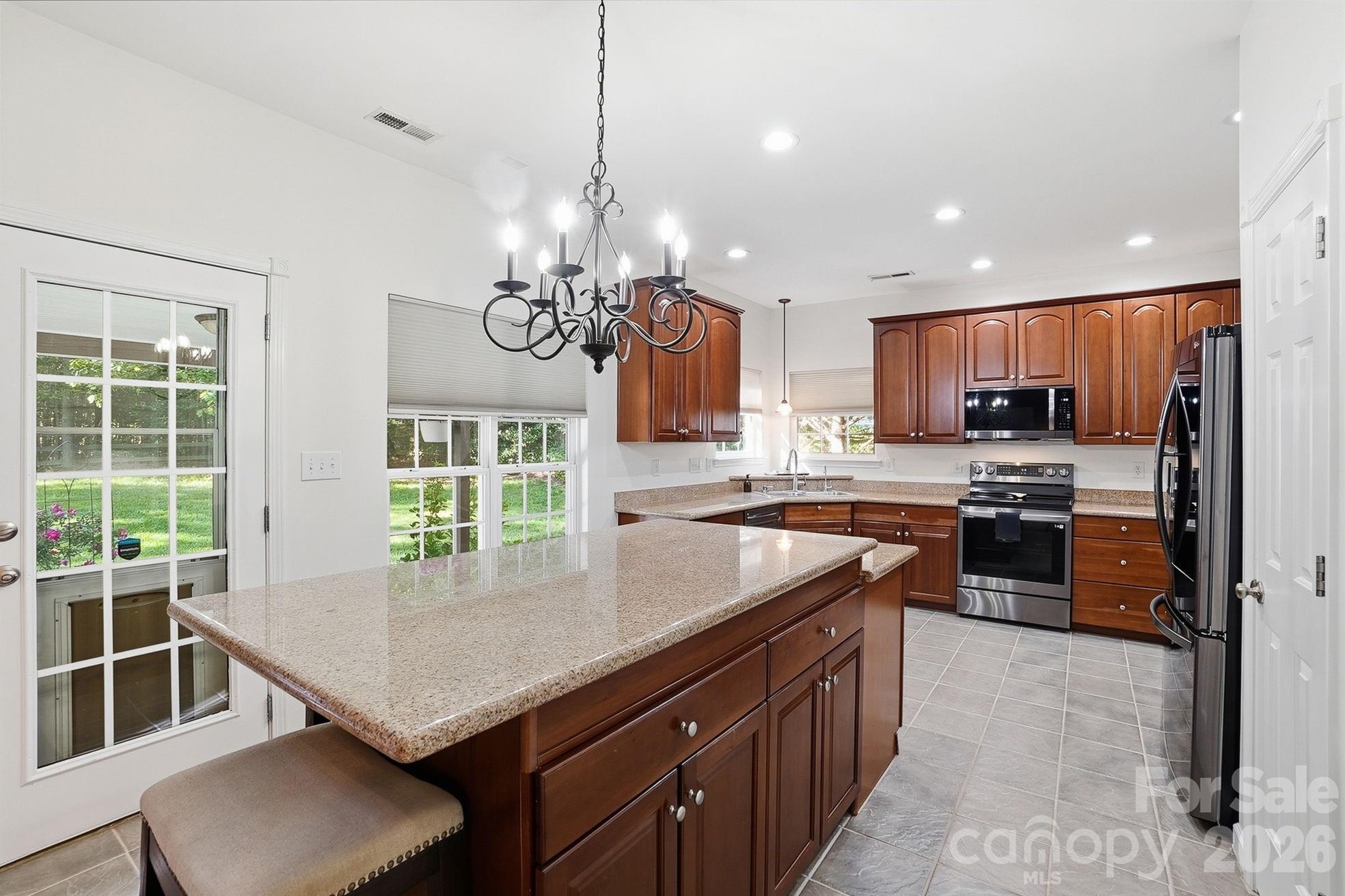 734 Lynnwood Farms Drive — Fort Mill