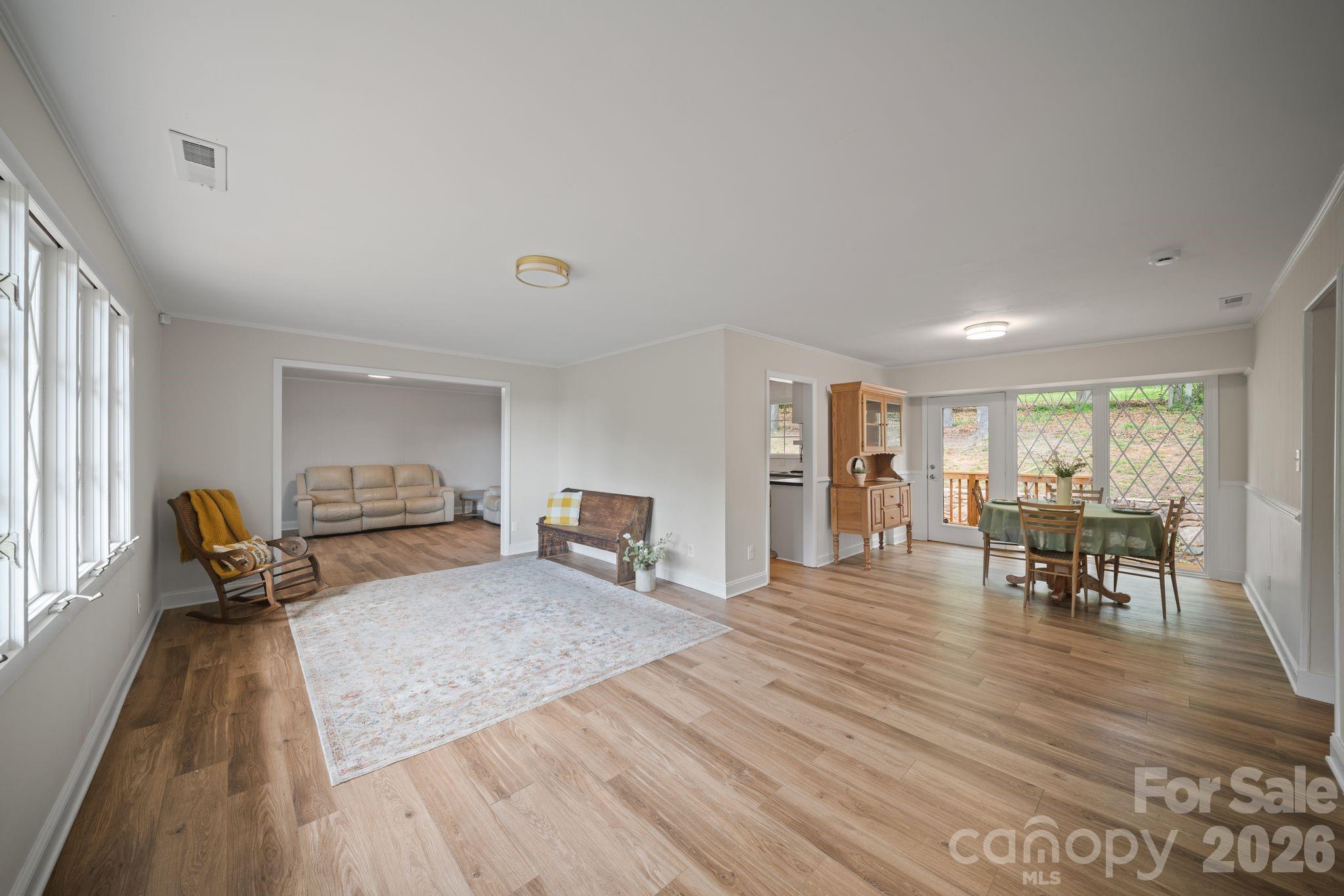 70 Melton Road — Candler