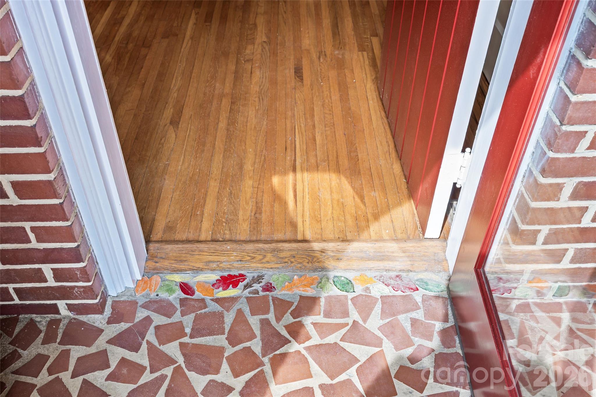 2137 Shenandoah Avenue — Charlotte