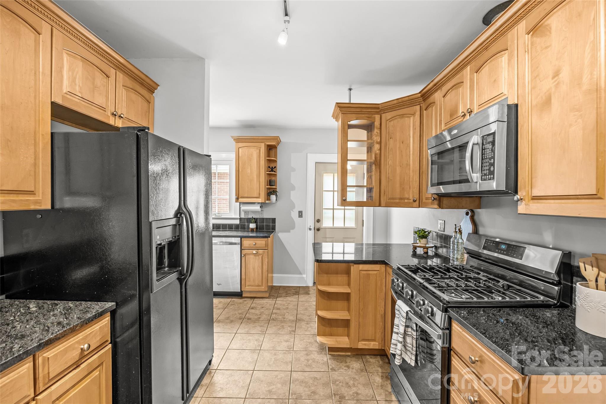 2137 Shenandoah Avenue — Charlotte