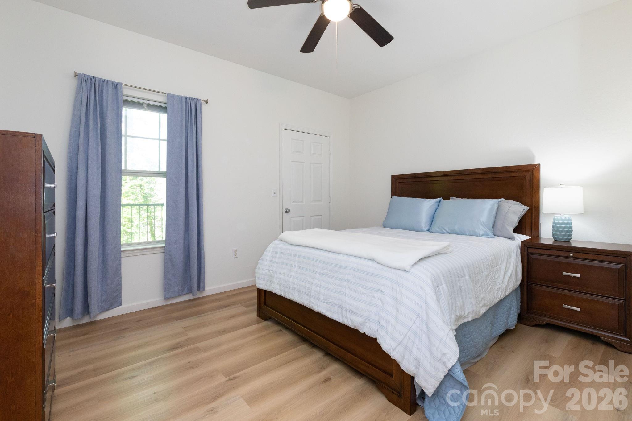 400 Vista Lake Drive #002 — Candler