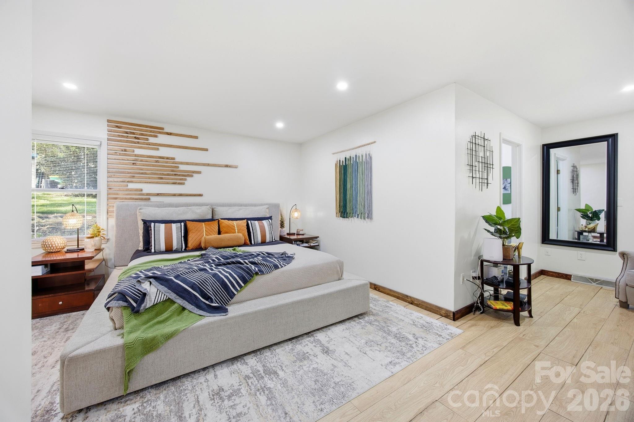 406 Vincent Court — Salisbury