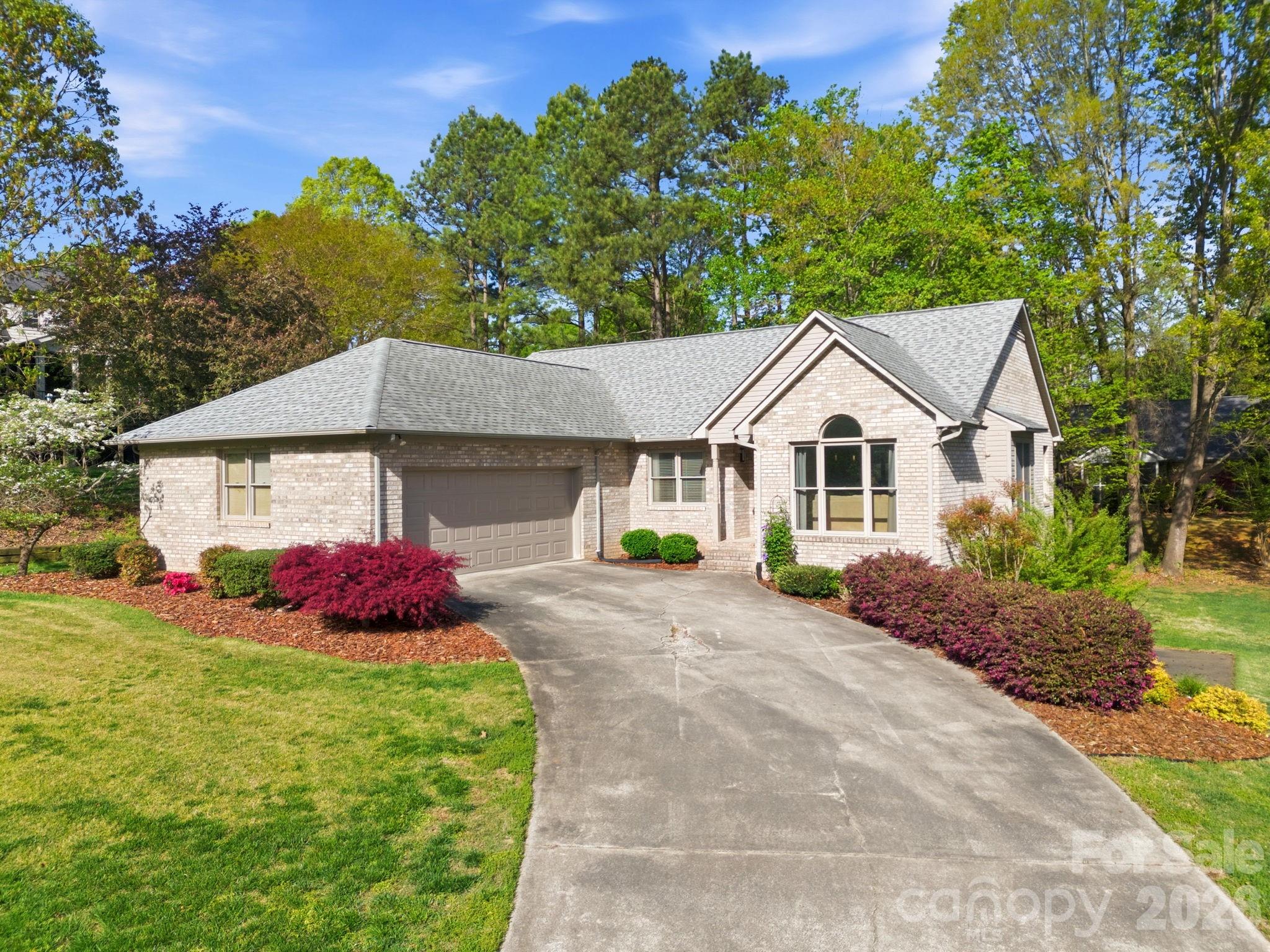 406 Vincent Court — Salisbury