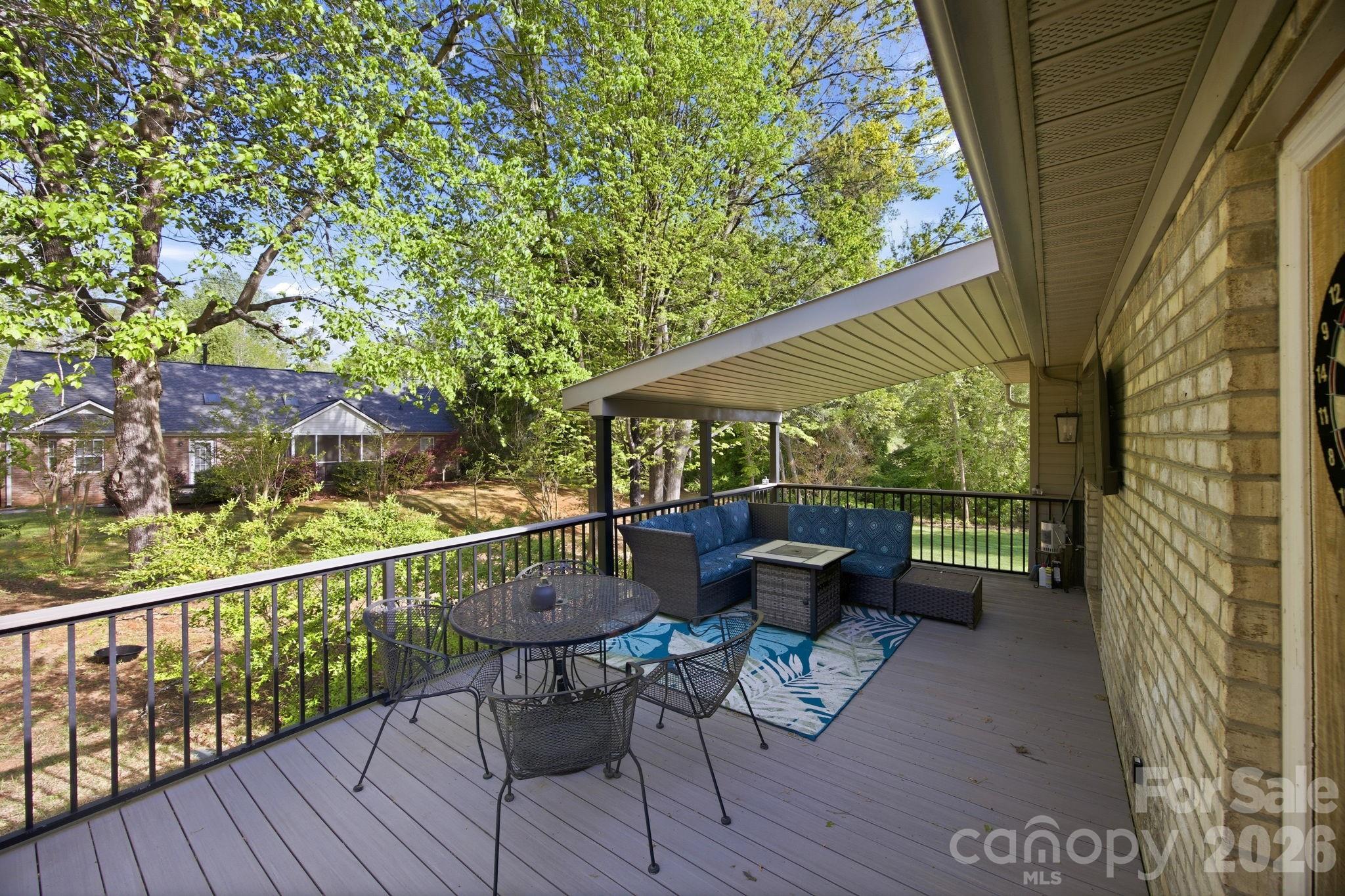 406 Vincent Court — Salisbury