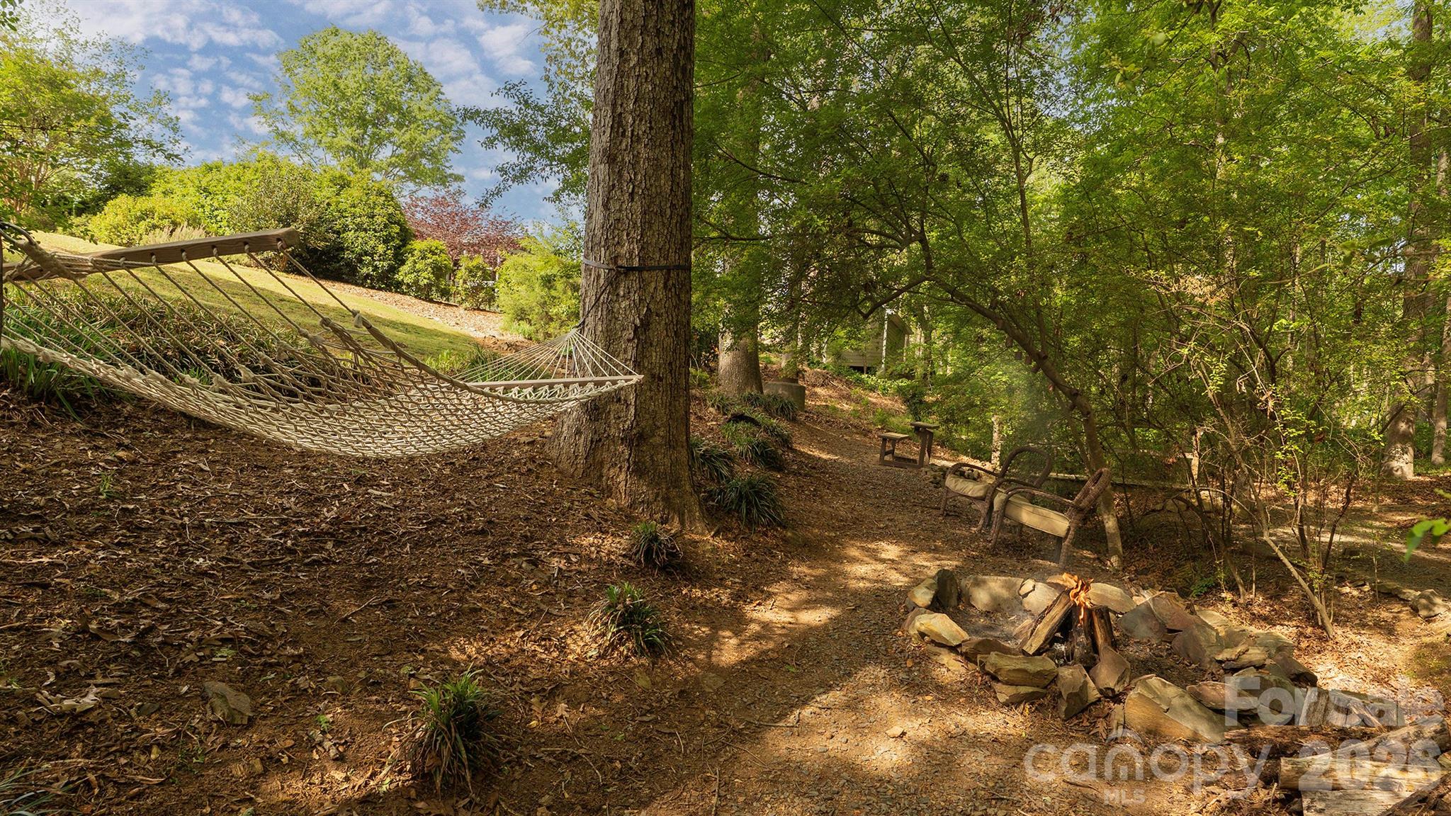 2322 Bearskin Lane — Monroe