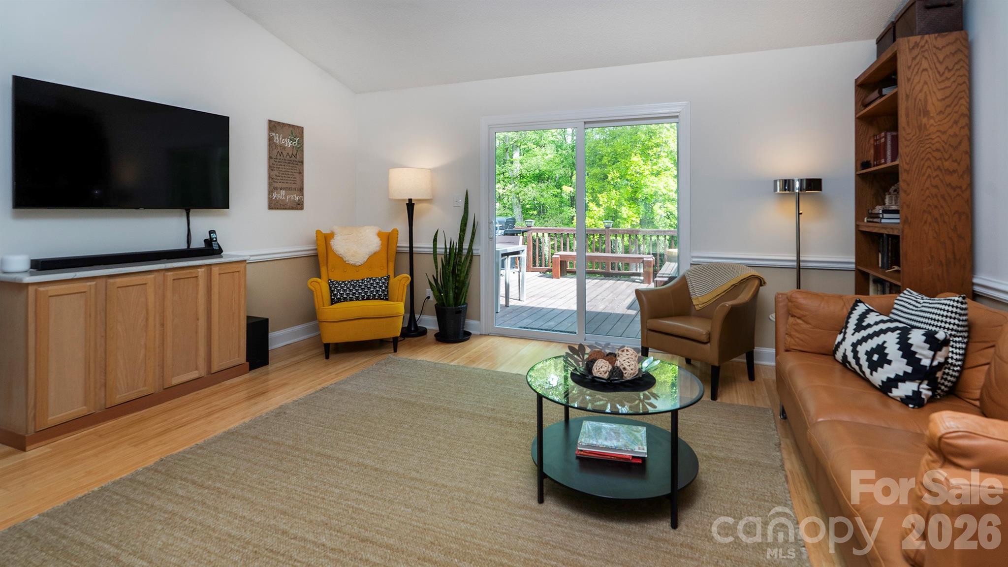 2322 Bearskin Lane — Monroe