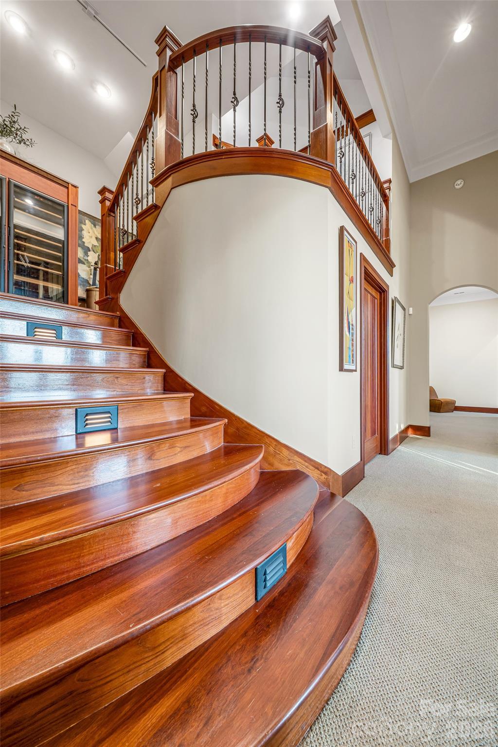8 Timberwolf Court — Asheville