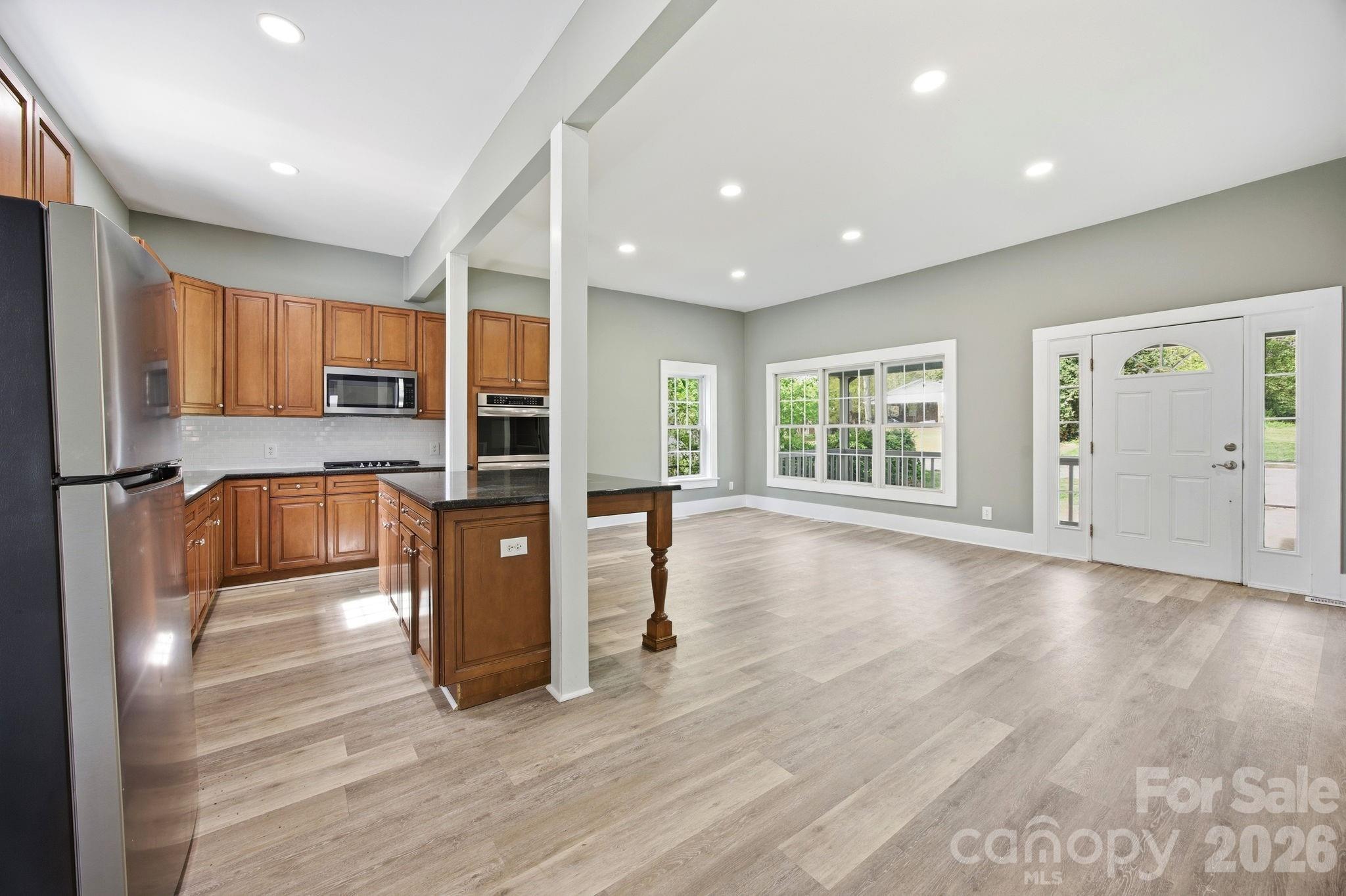 321 S Shaver Street — Salisbury