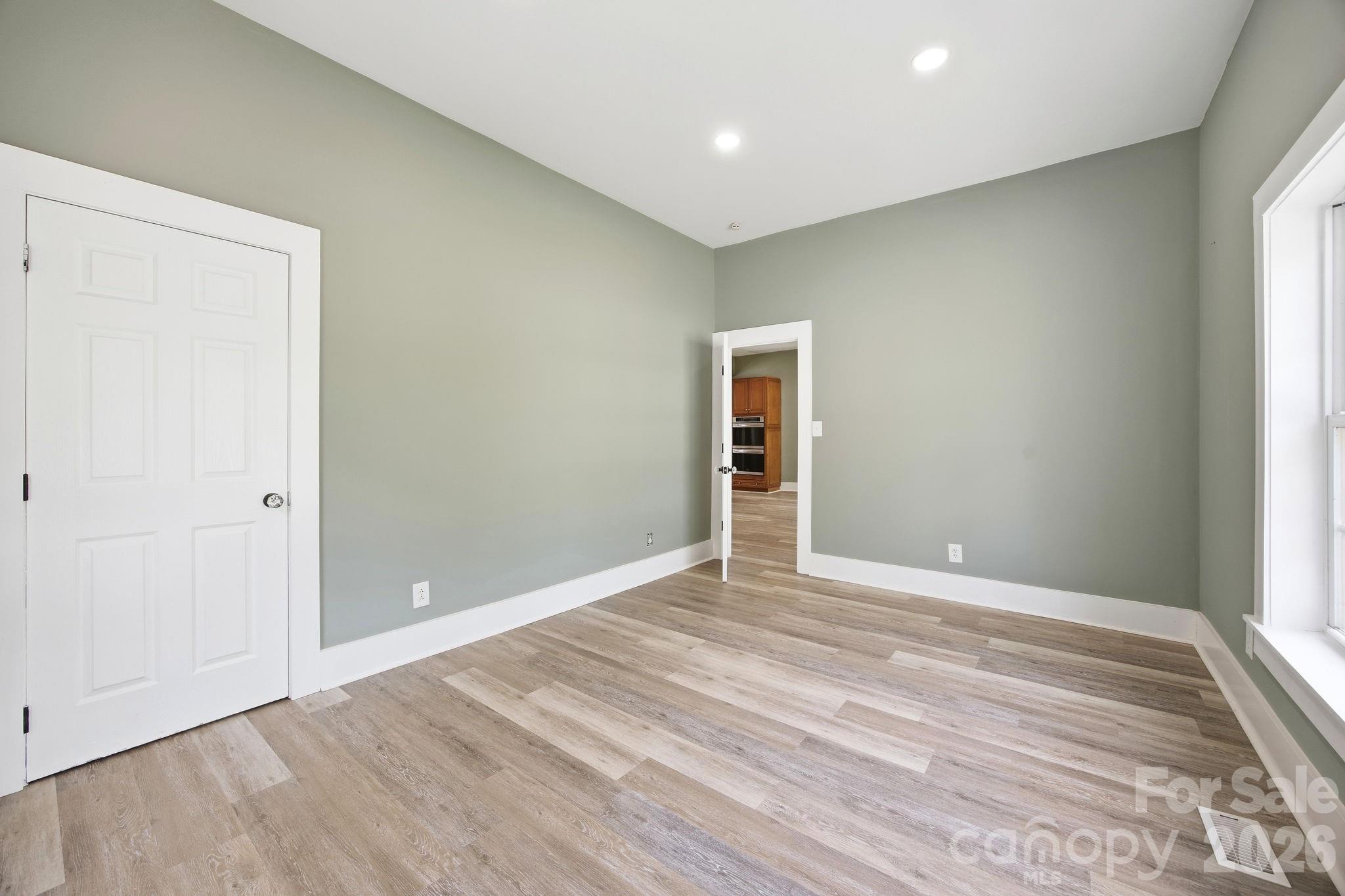 321 S Shaver Street — Salisbury