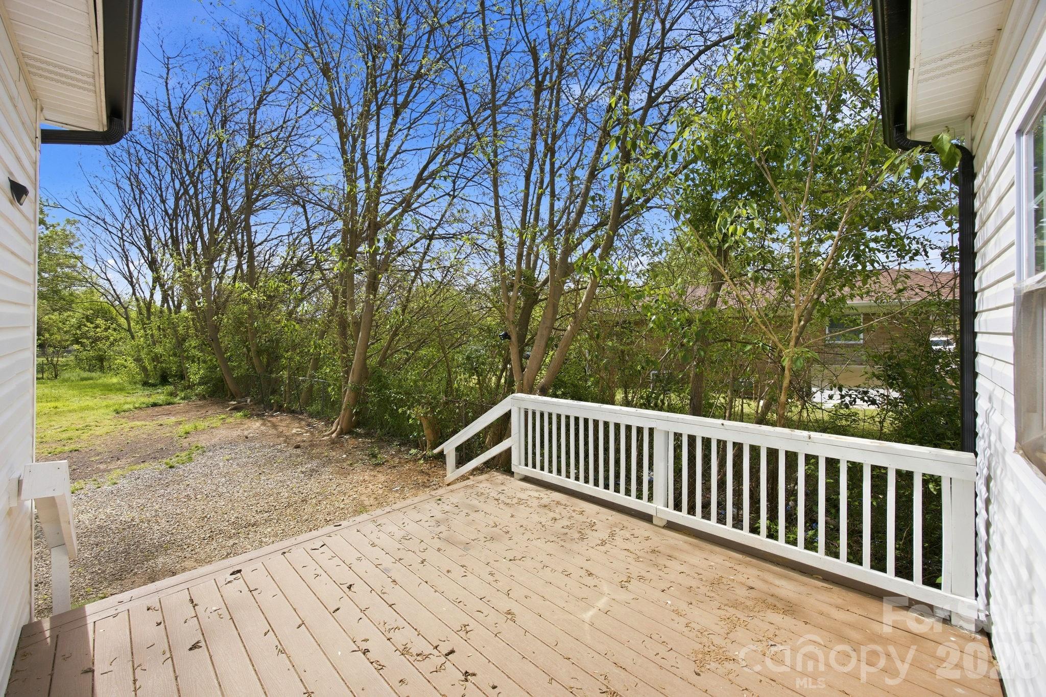 321 S Shaver Street — Salisbury