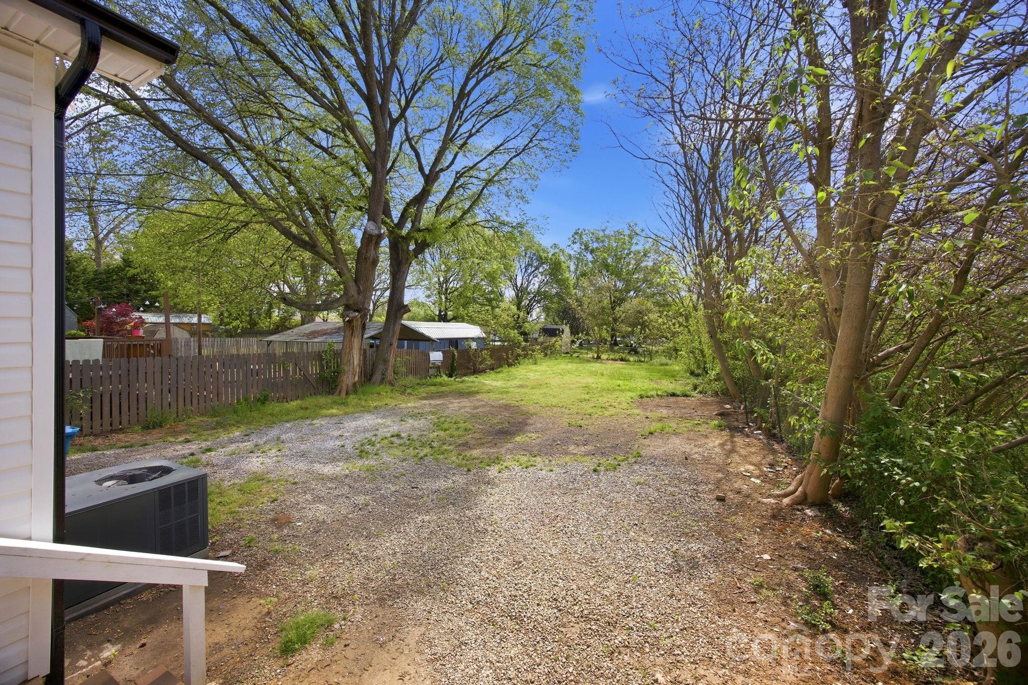 321 S Shaver Street — Salisbury