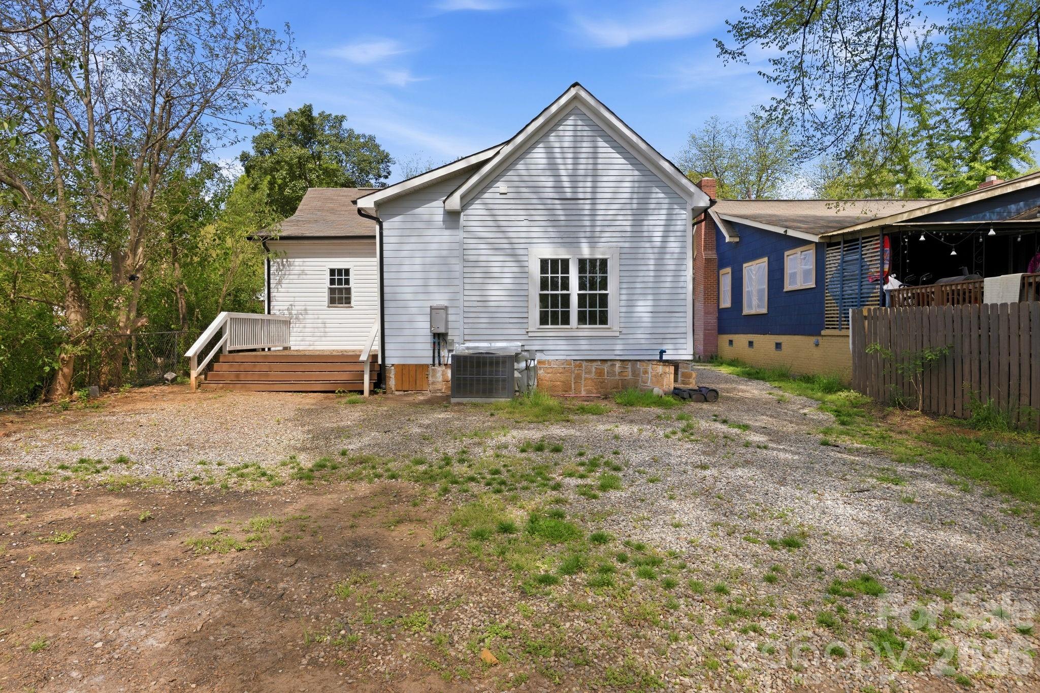 321 S Shaver Street — Salisbury
