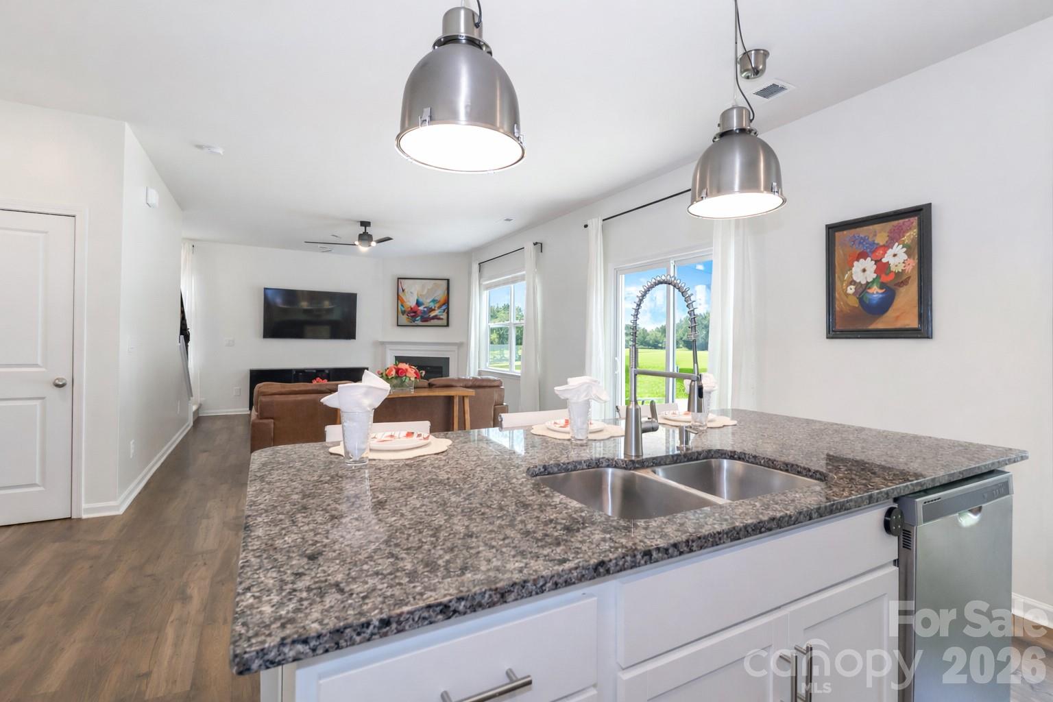 108 Kona Road — Mooresville