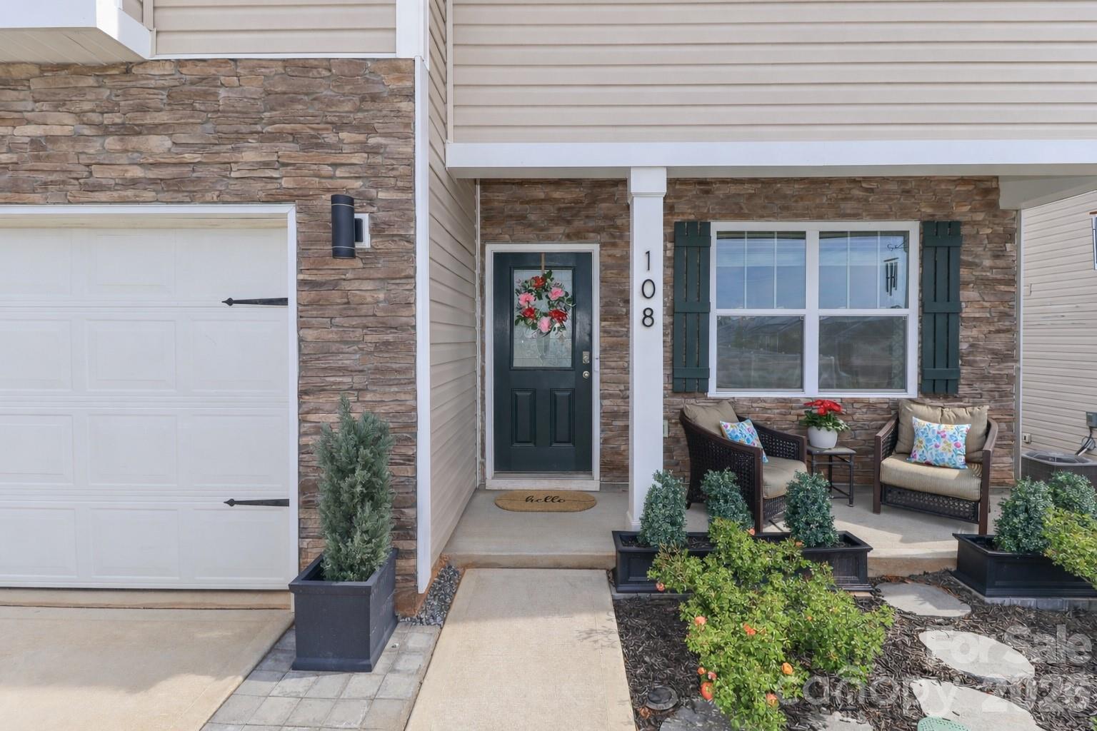 108 Kona Road — Mooresville