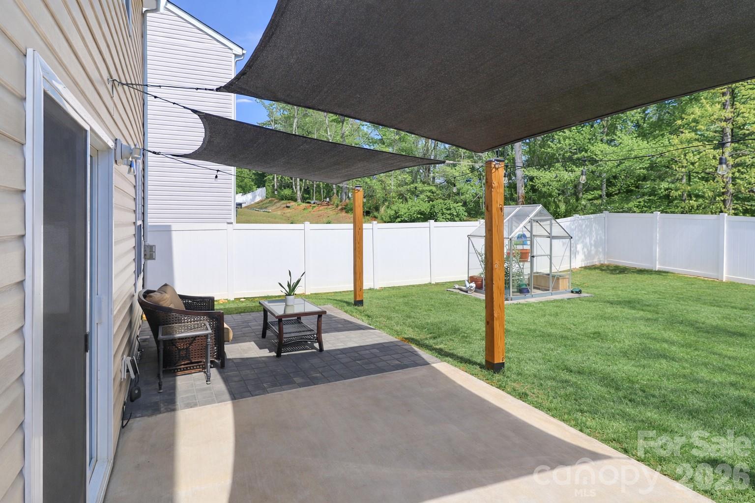 108 Kona Road — Mooresville