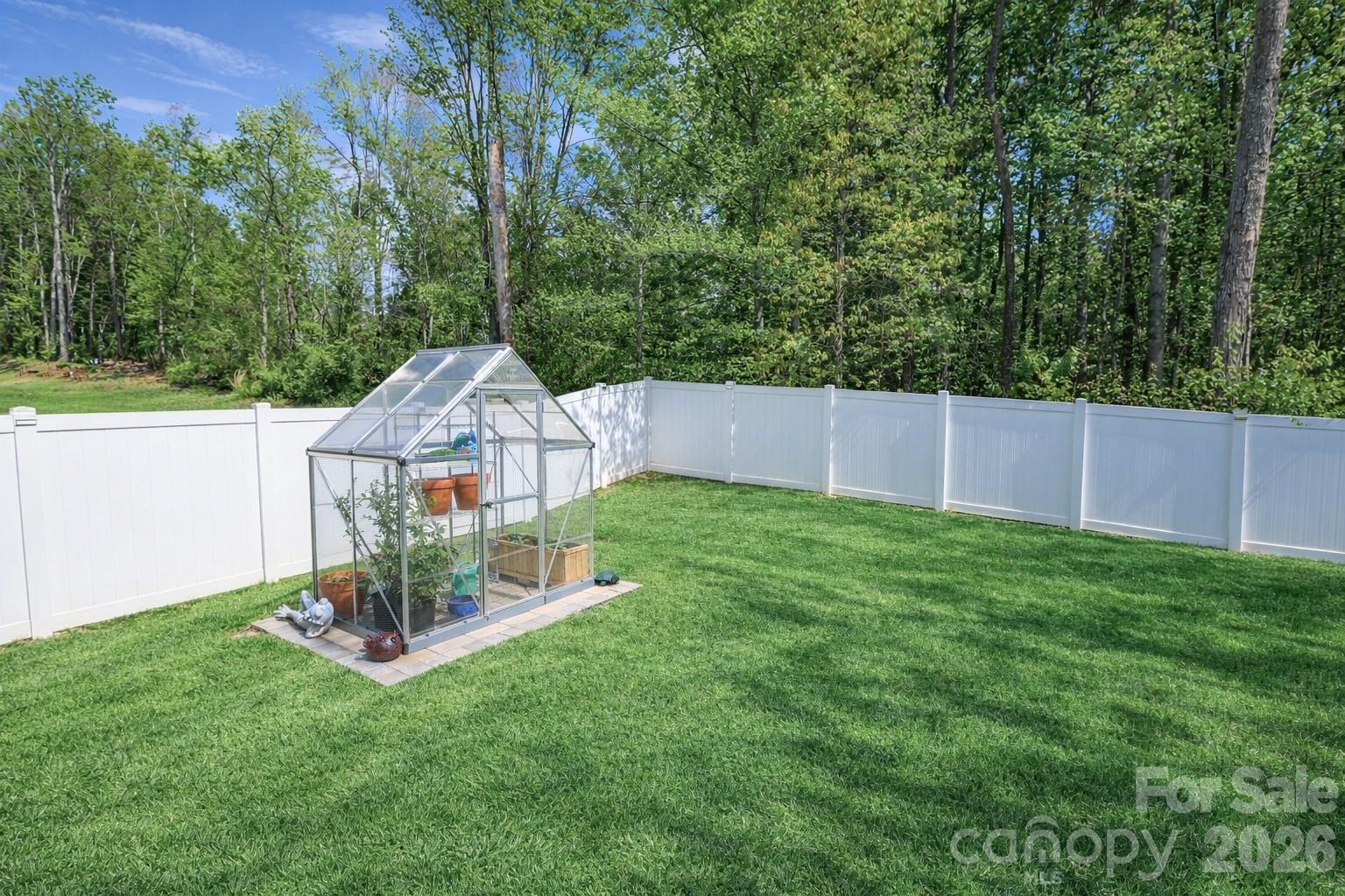108 Kona Road — Mooresville