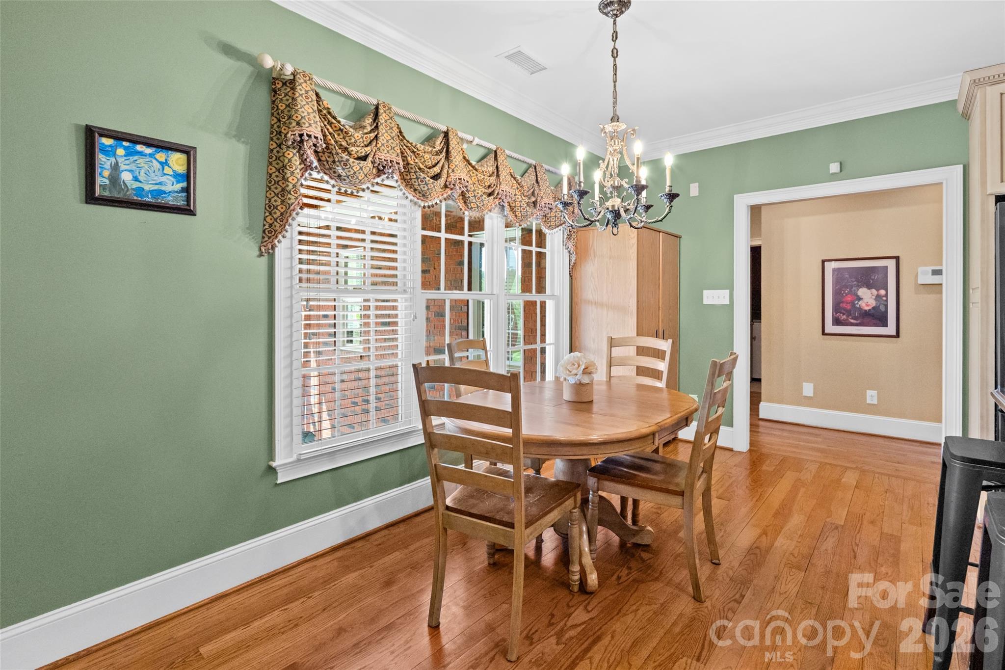 122 Upper Oak Drive — Statesville