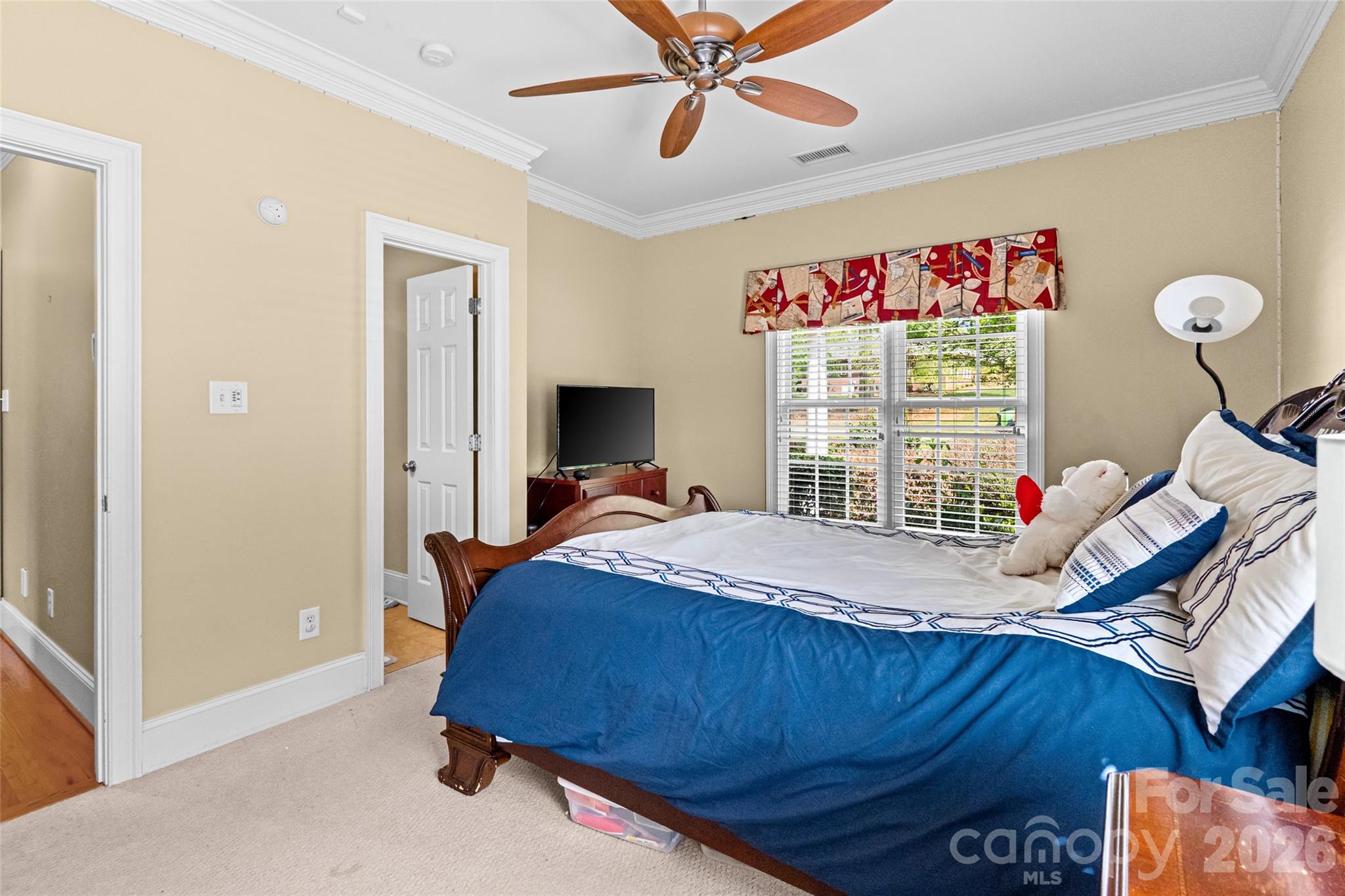 122 Upper Oak Drive — Statesville