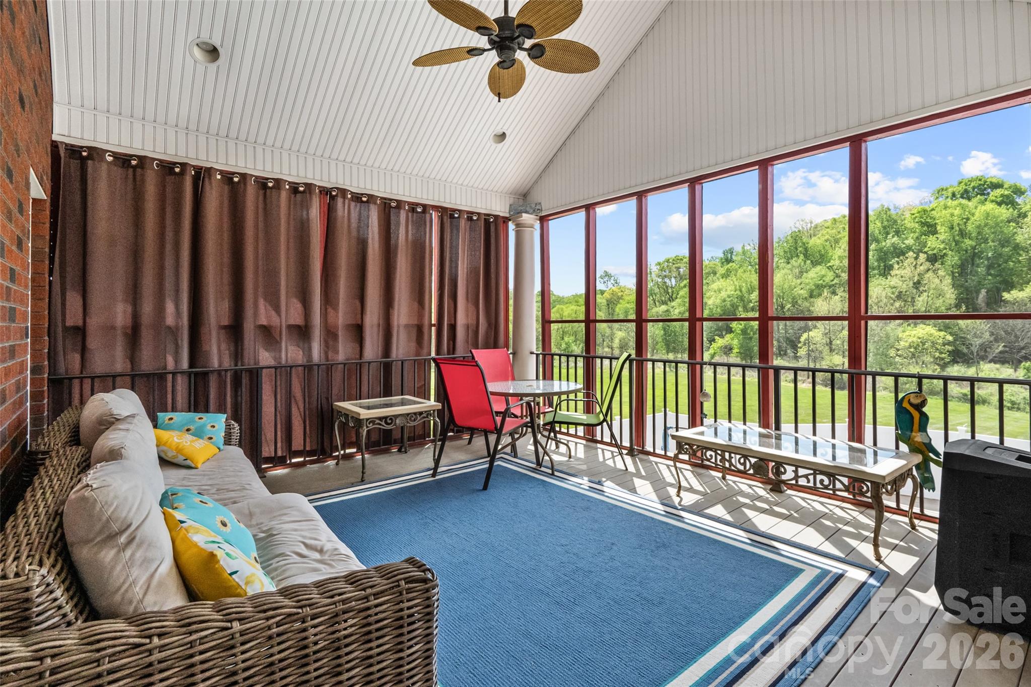 122 Upper Oak Drive — Statesville