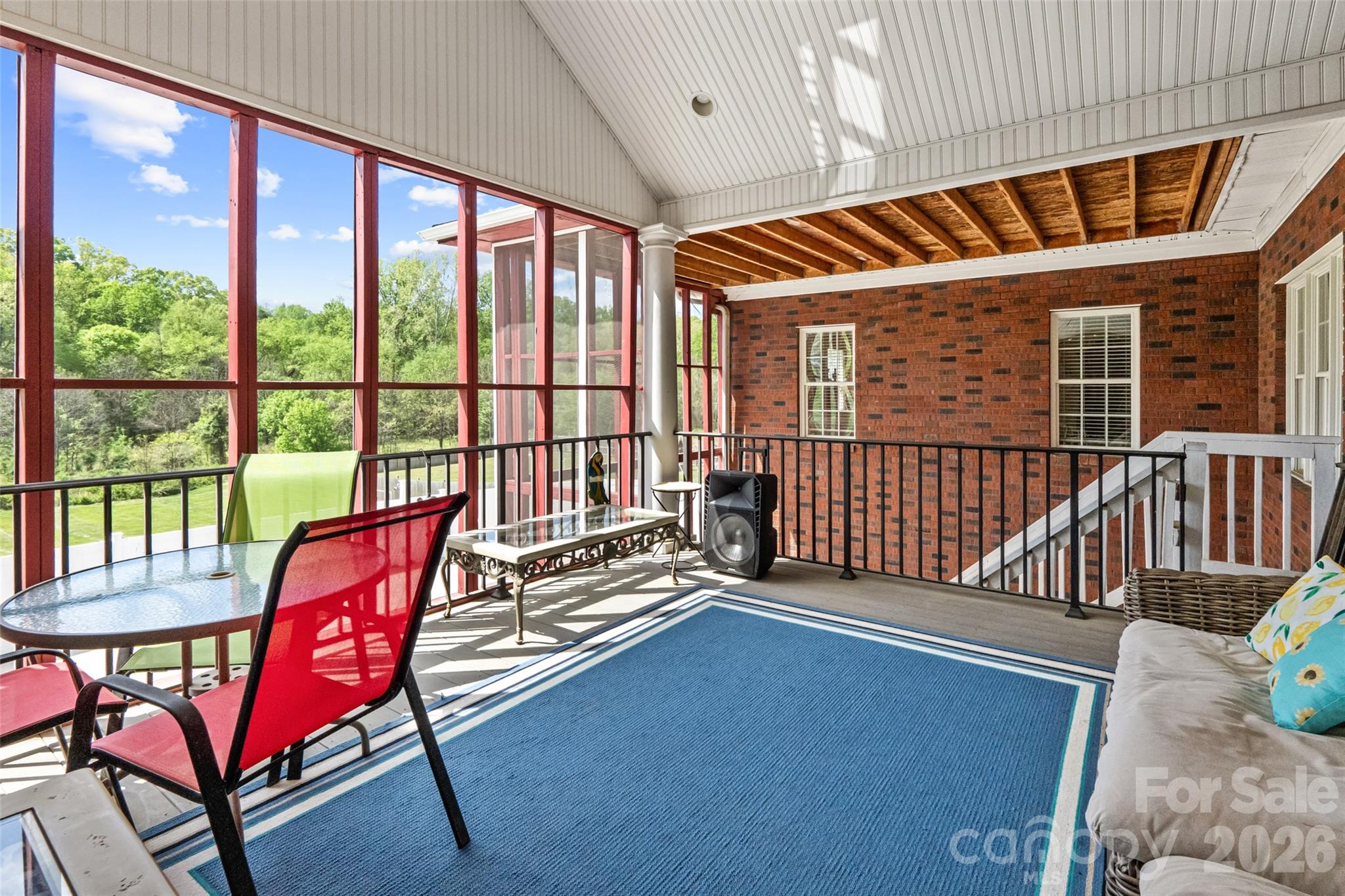 122 Upper Oak Drive — Statesville