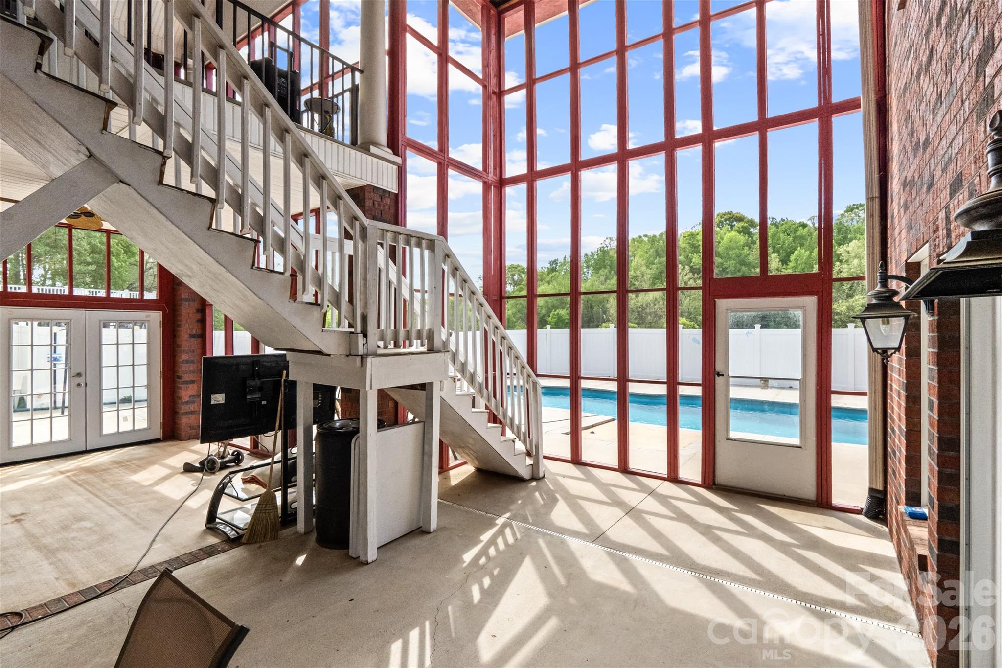 122 Upper Oak Drive — Statesville