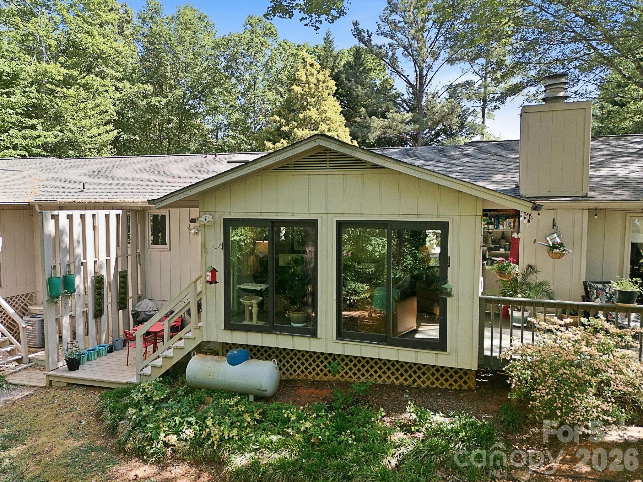 91 Diamond Ridge Lane — Columbus