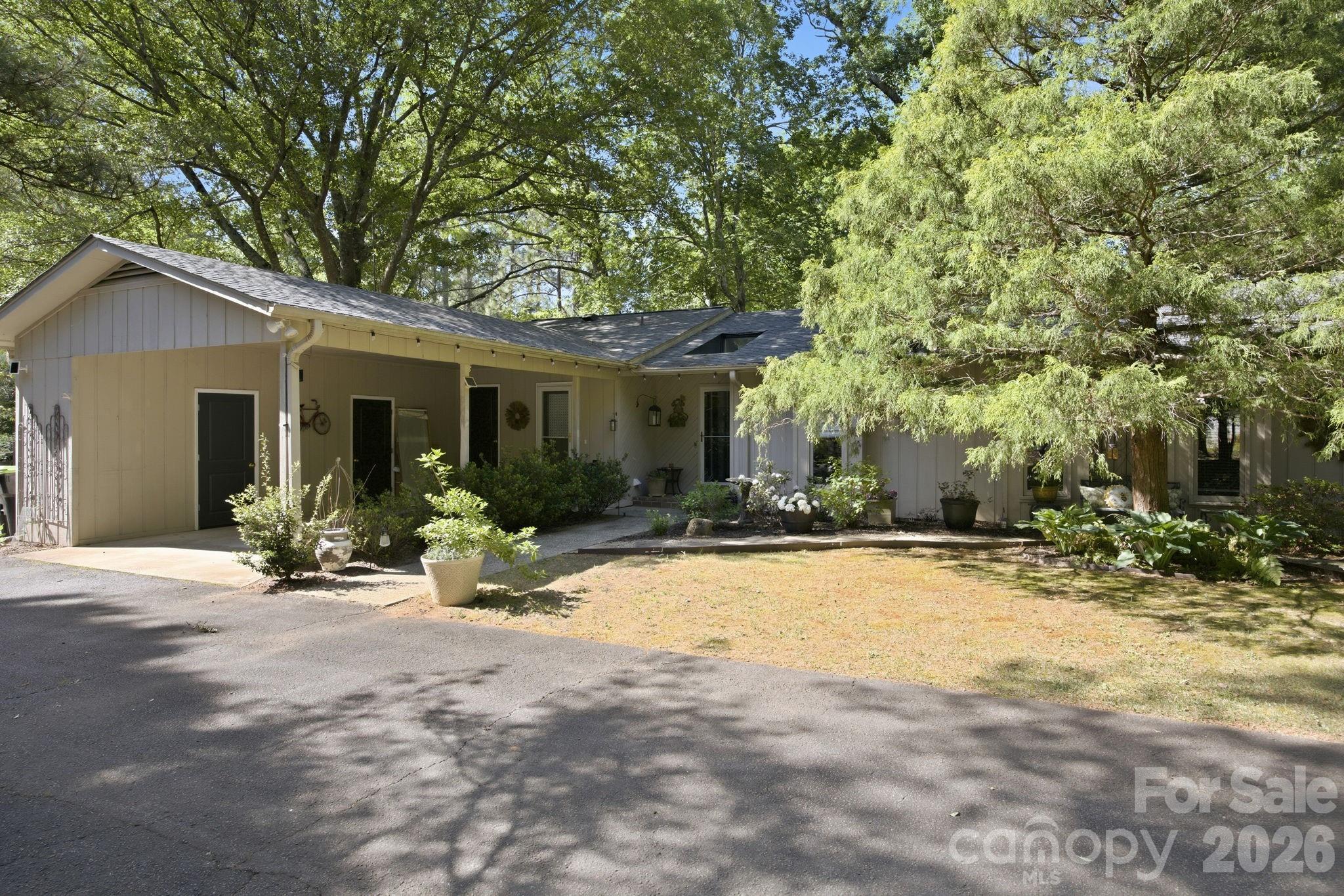 91 Diamond Ridge Lane — Columbus