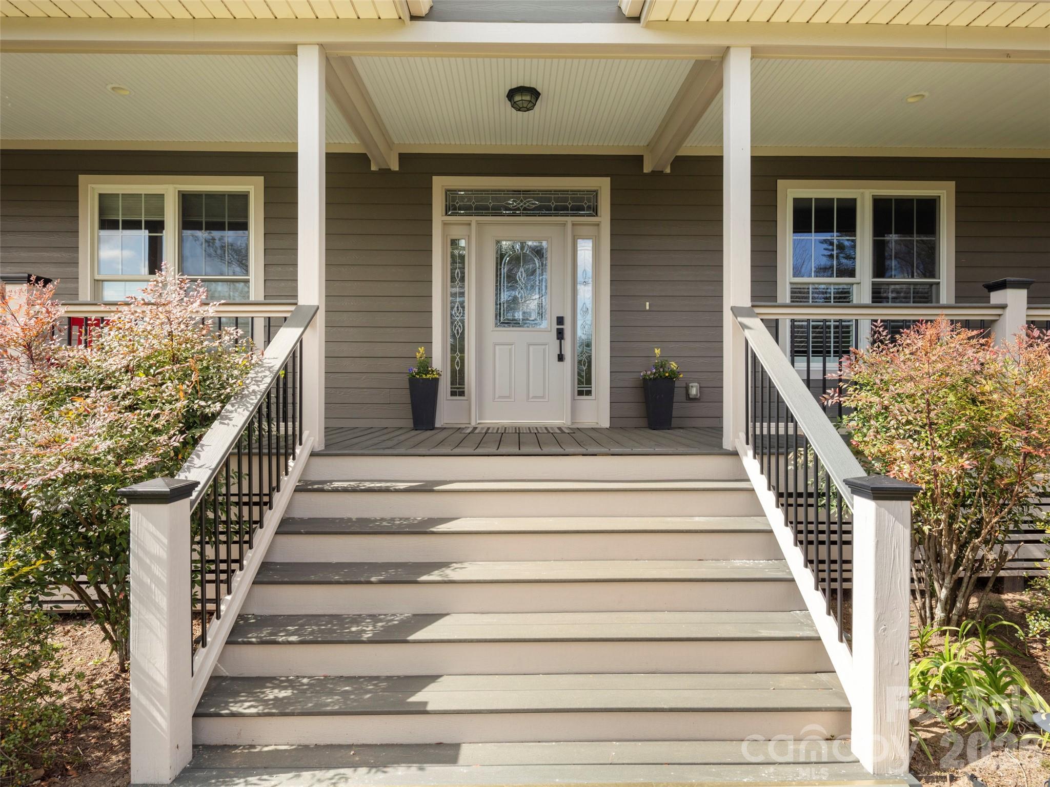 18 Brook Meadows Lane — Arden