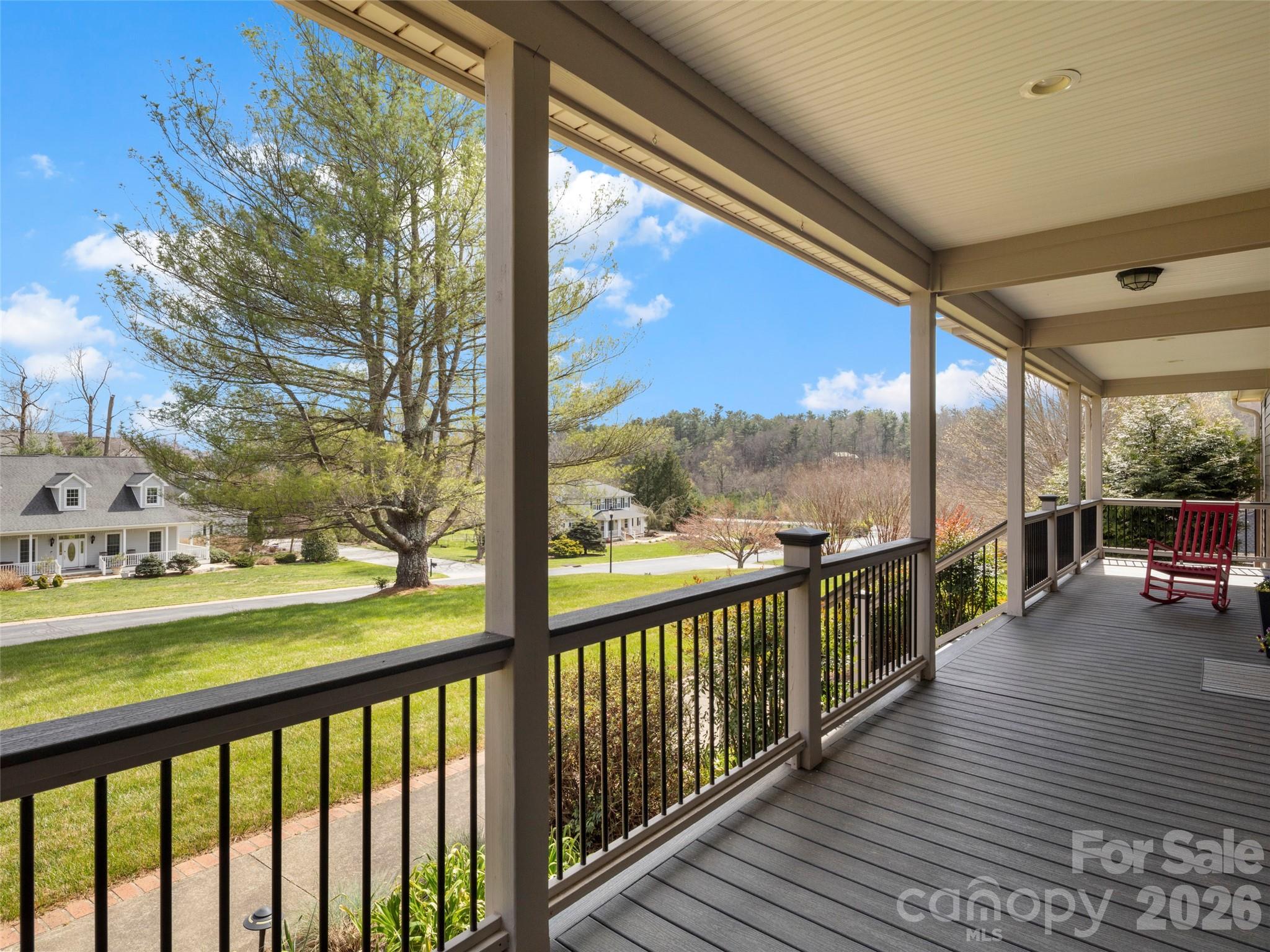18 Brook Meadows Lane — Arden
