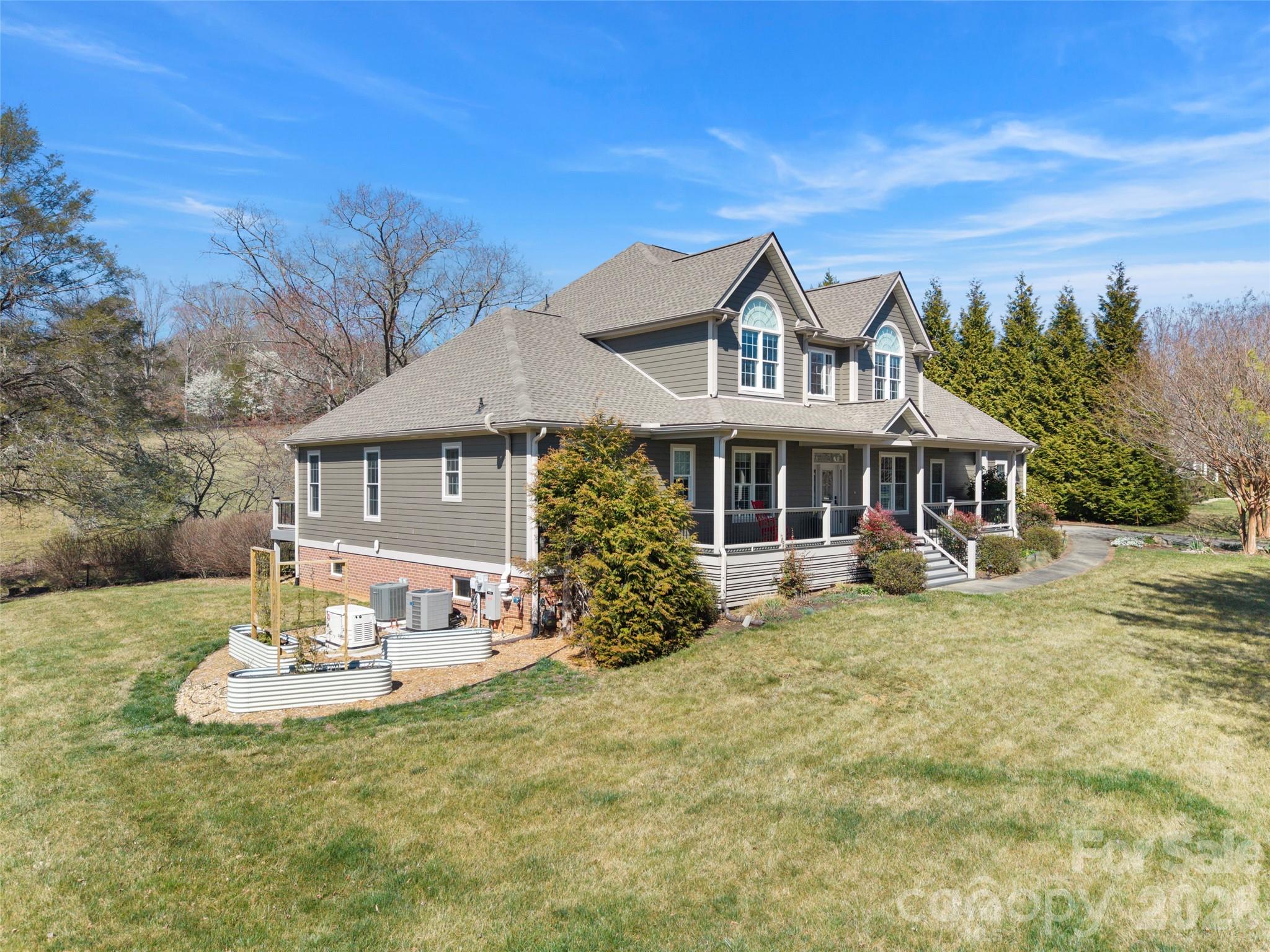 18 Brook Meadows Lane — Arden