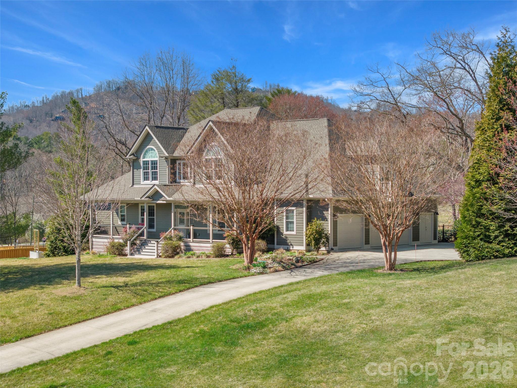 18 Brook Meadows Lane — Arden