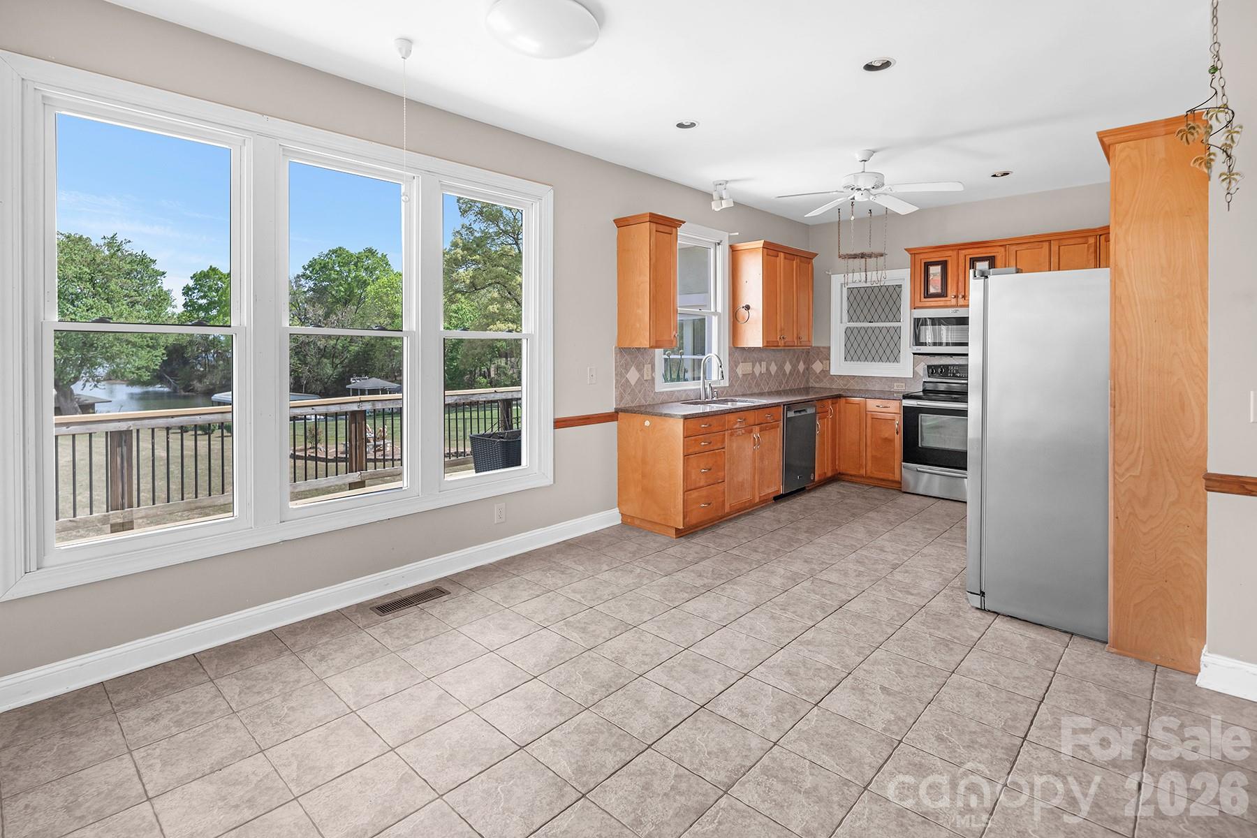 46356 Chase Point Drive — Norwood