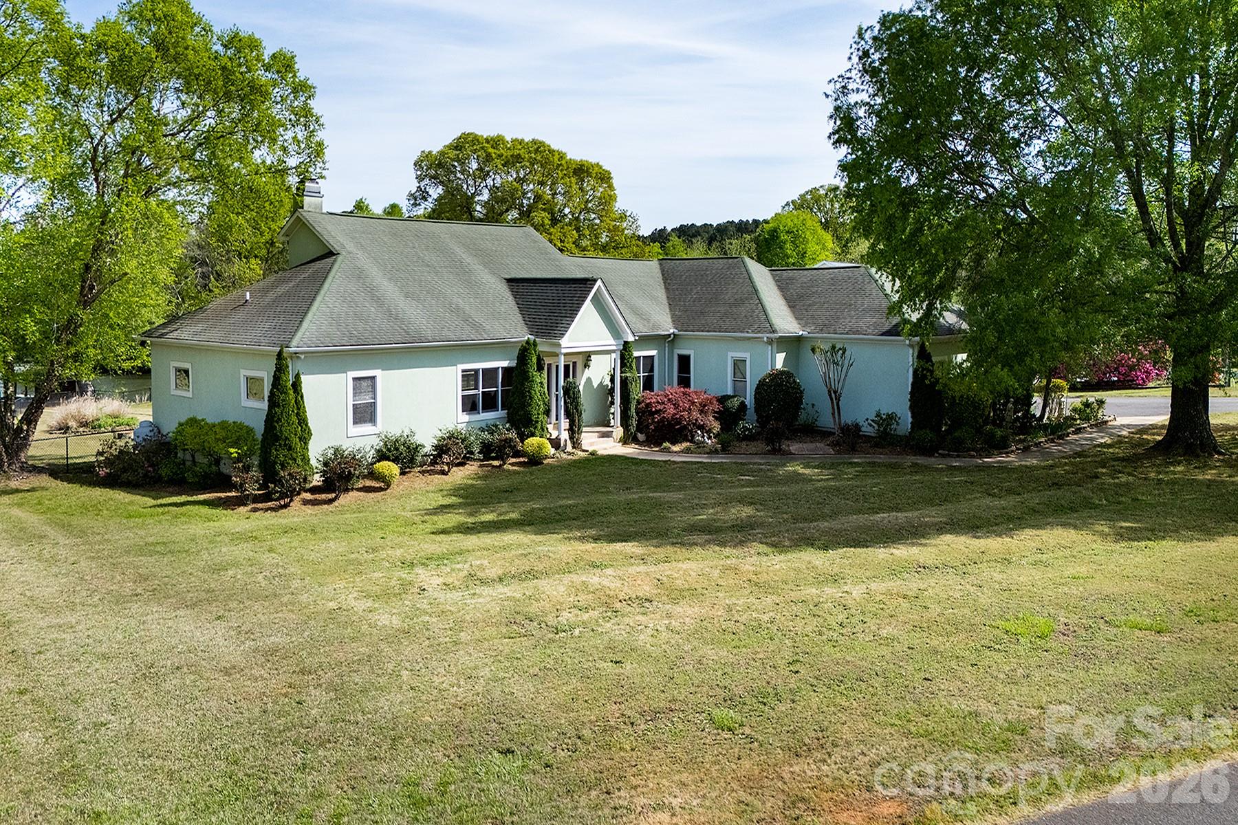 46356 Chase Point Drive — Norwood