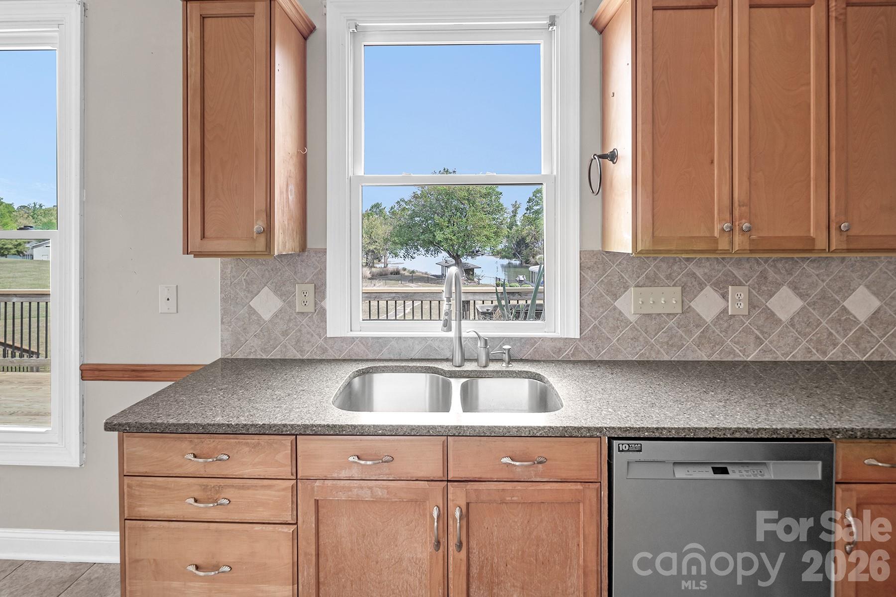 46356 Chase Point Drive — Norwood