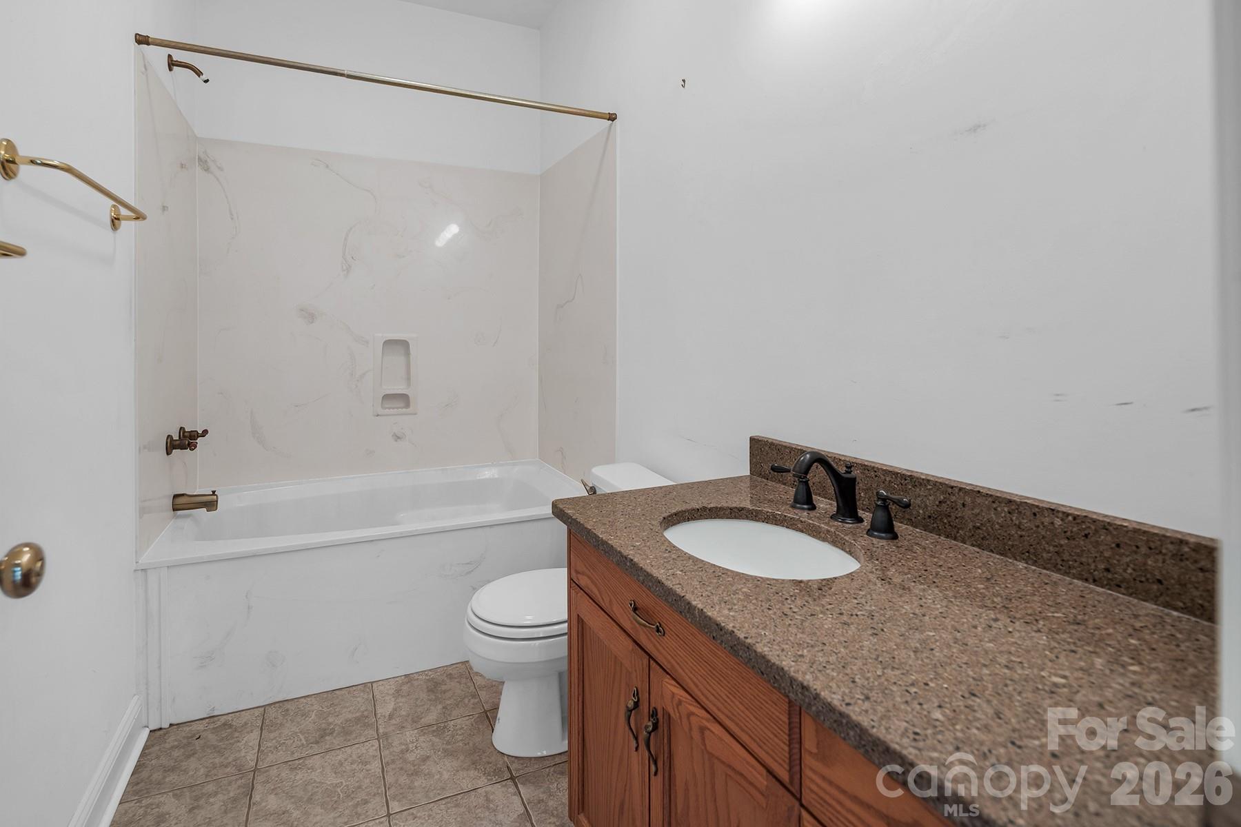 46356 Chase Point Drive — Norwood