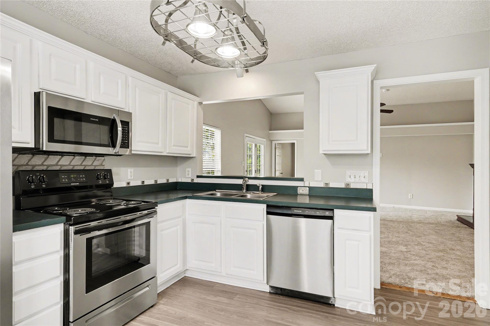 117 N Tanninger Road — Mount Holly