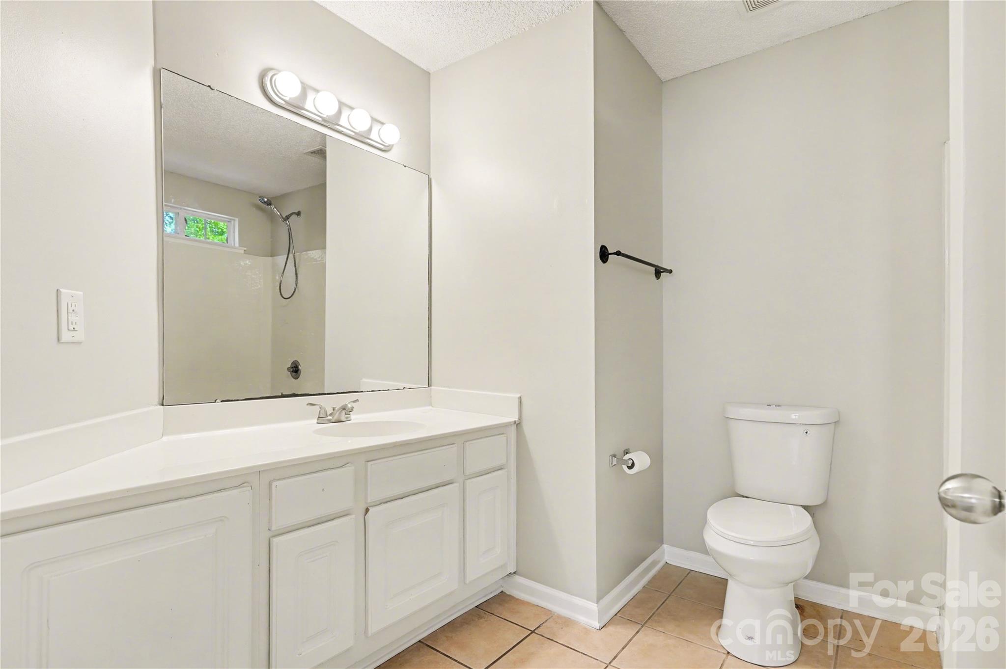 117 N Tanninger Road — Mount Holly