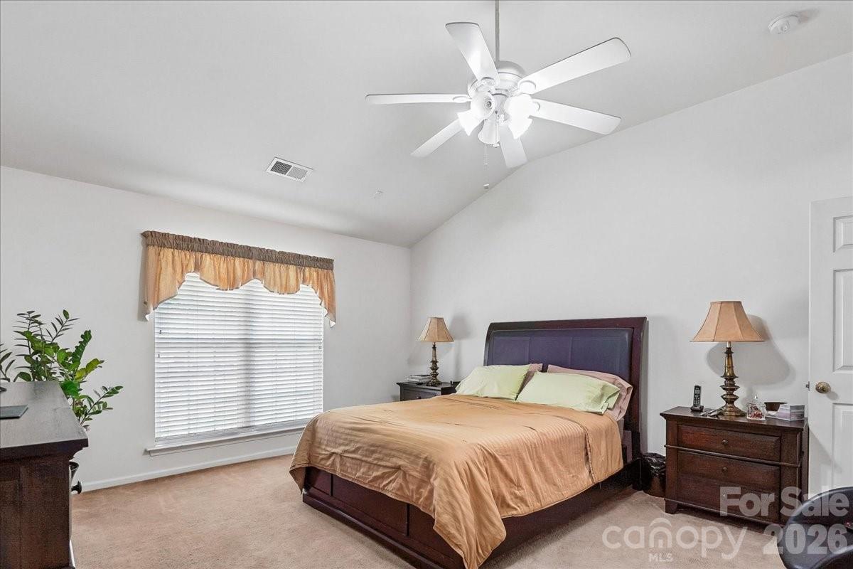 2127 Candlelight Woods Drive — Matthews