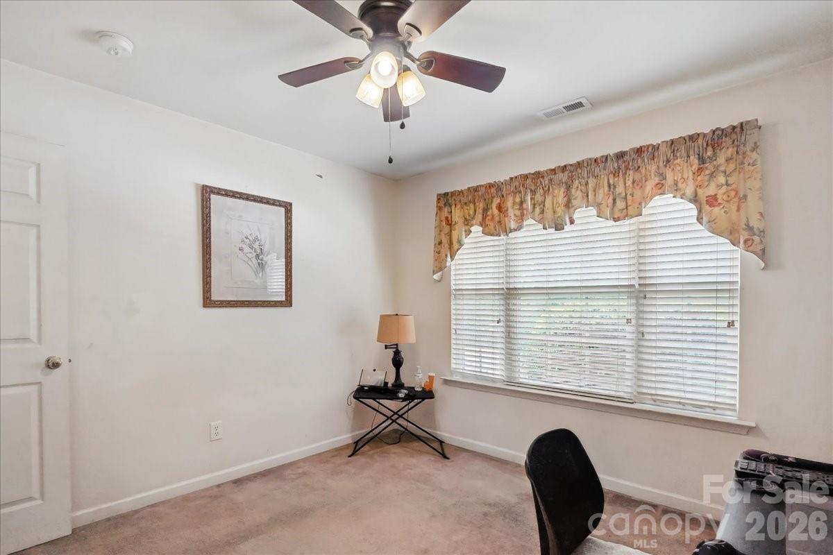 2127 Candlelight Woods Drive — Matthews
