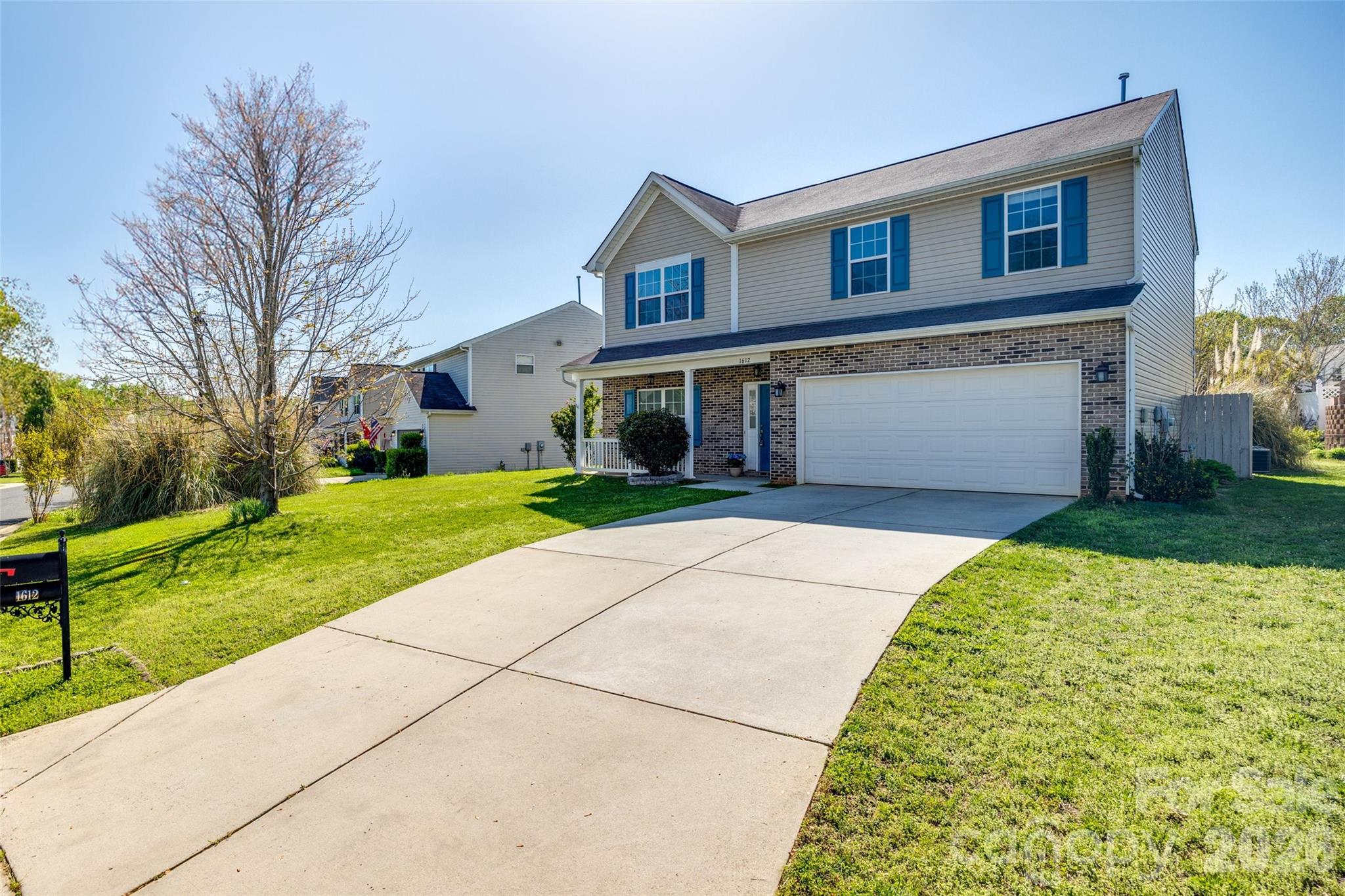 1612 Beleek Ridge Lane — Clover