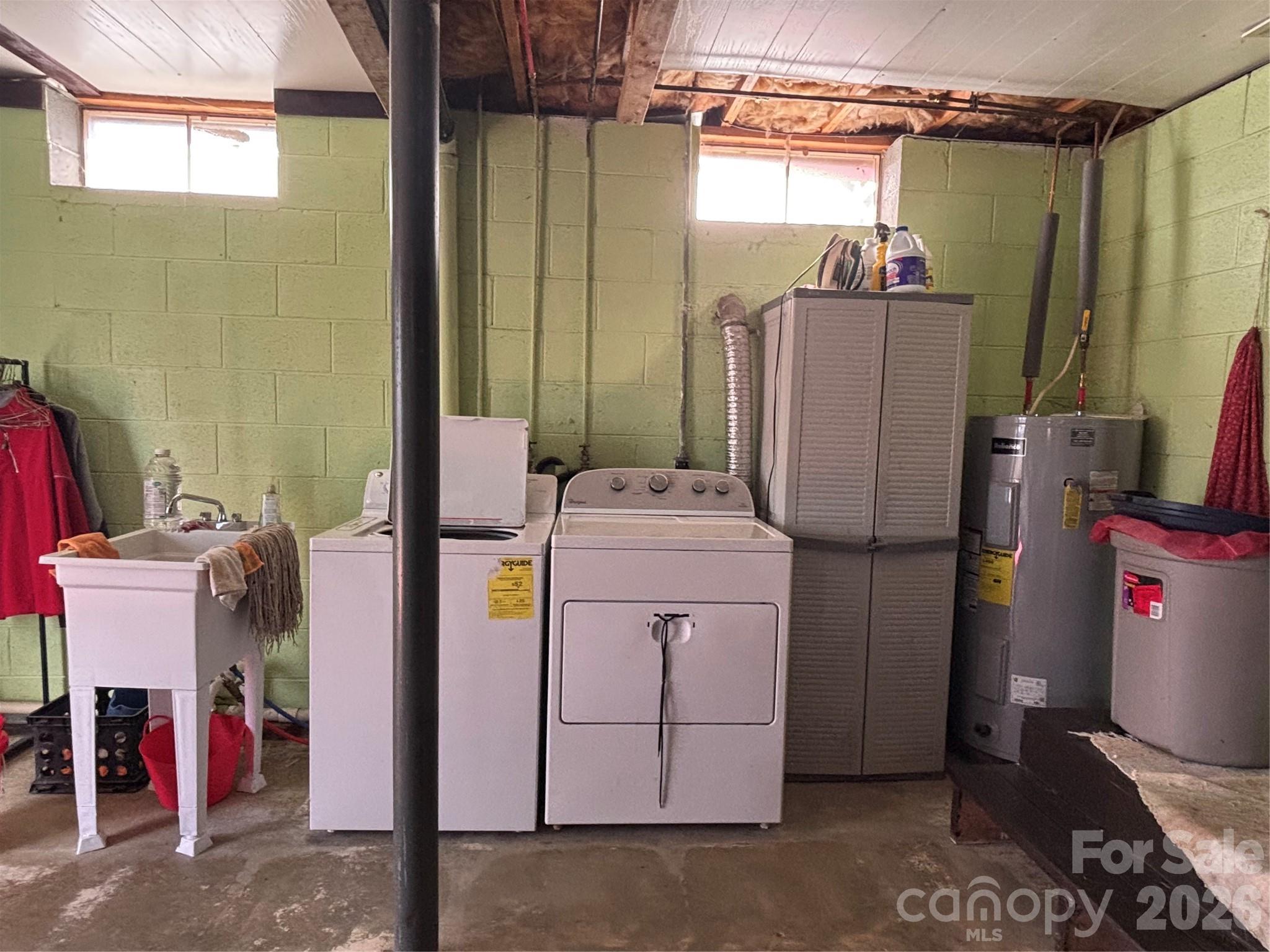 493 Franklintown Road — Spruce Pine
