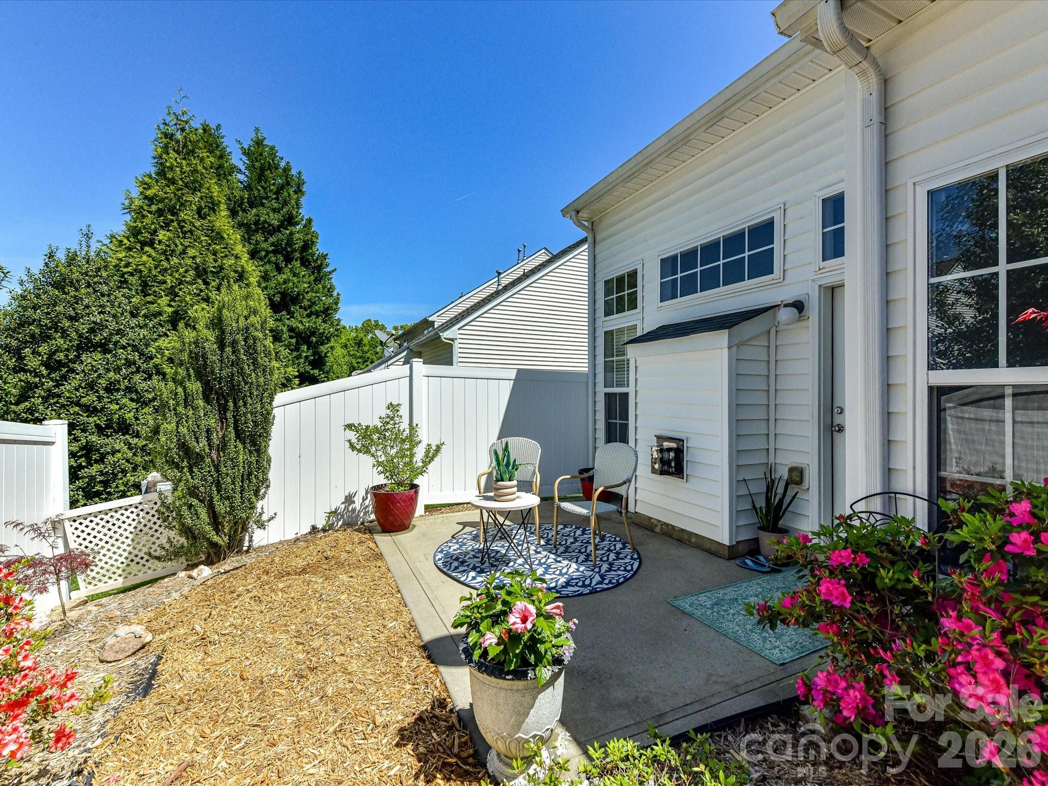 4237 Piccadilly Lane — Fort Mill