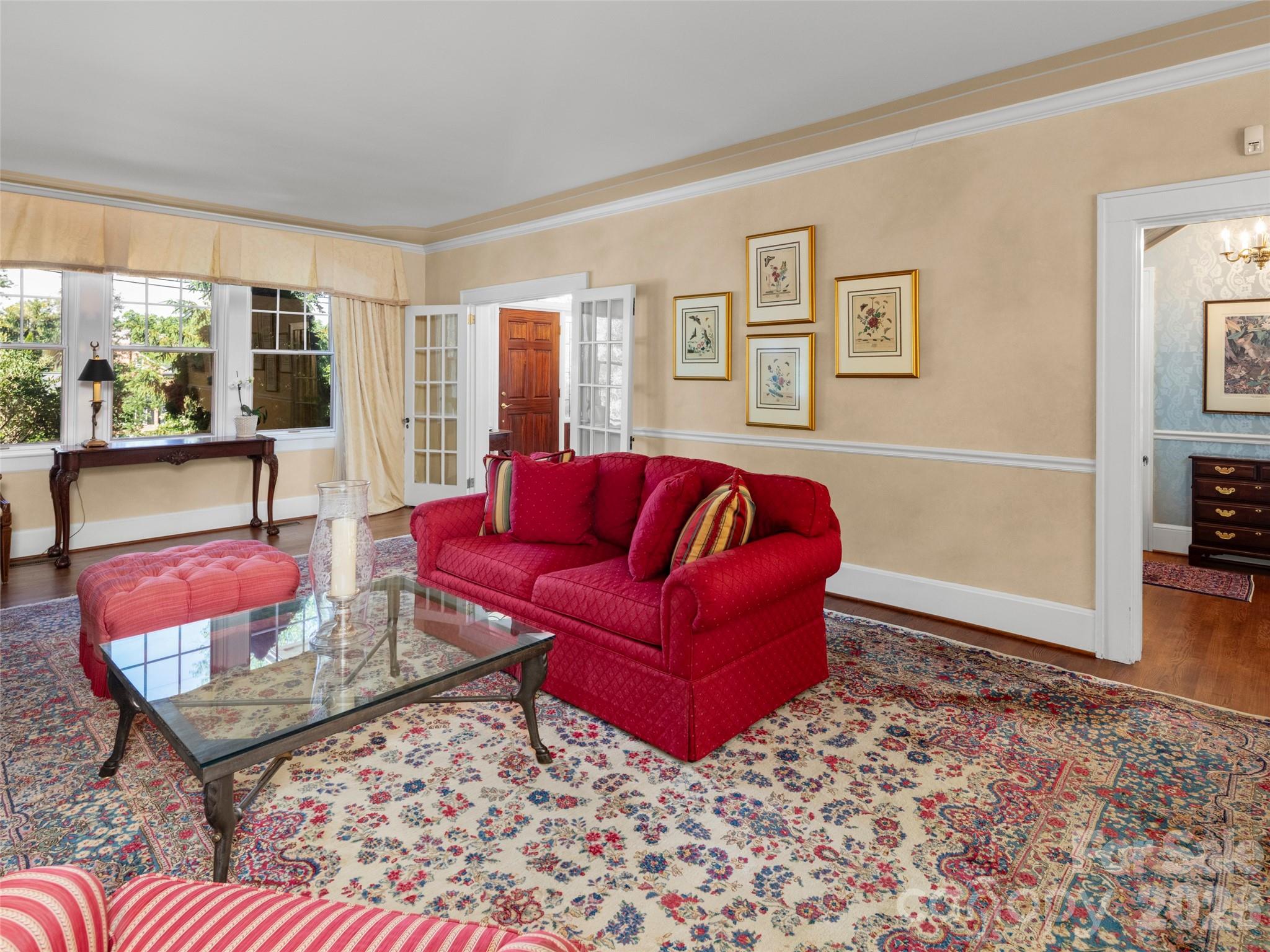 19 Blackwood Road — Asheville