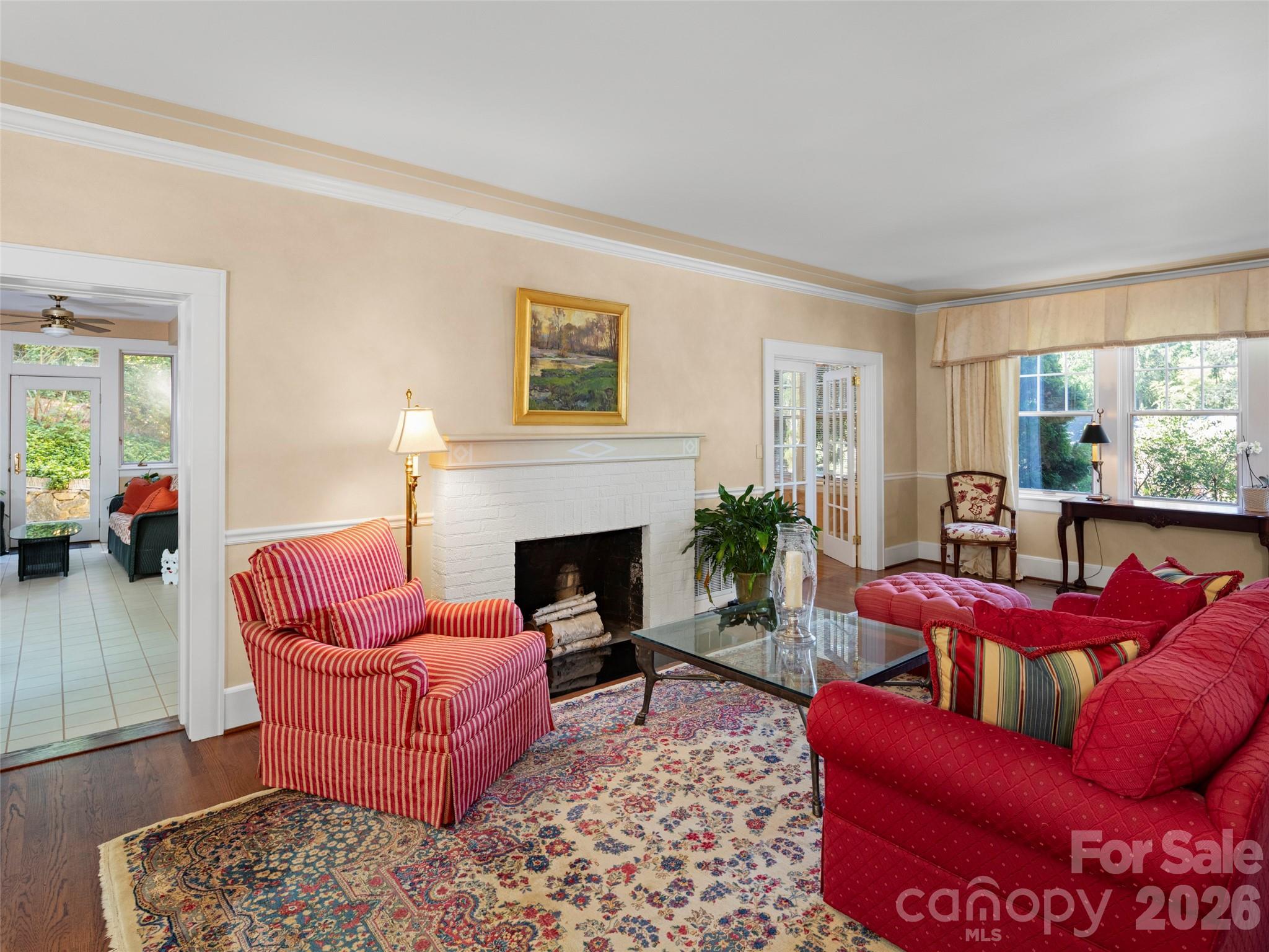 19 Blackwood Road — Asheville