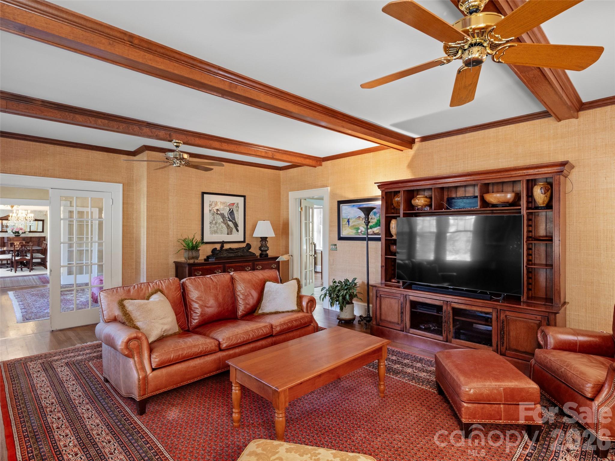19 Blackwood Road — Asheville