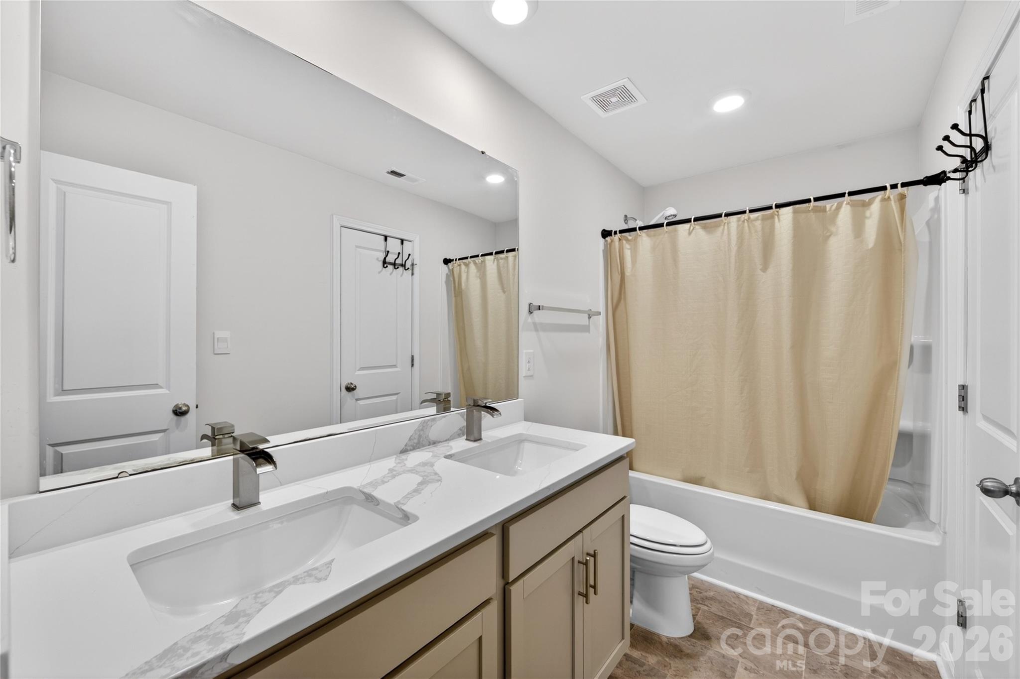 111 Beech Tree Lane — Locust