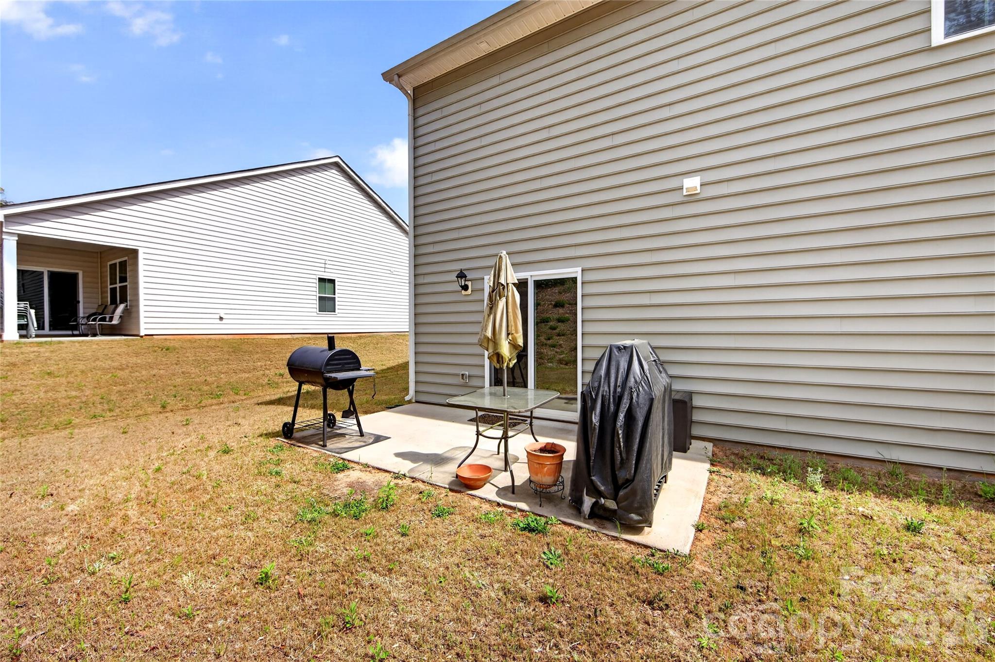 111 Beech Tree Lane — Locust